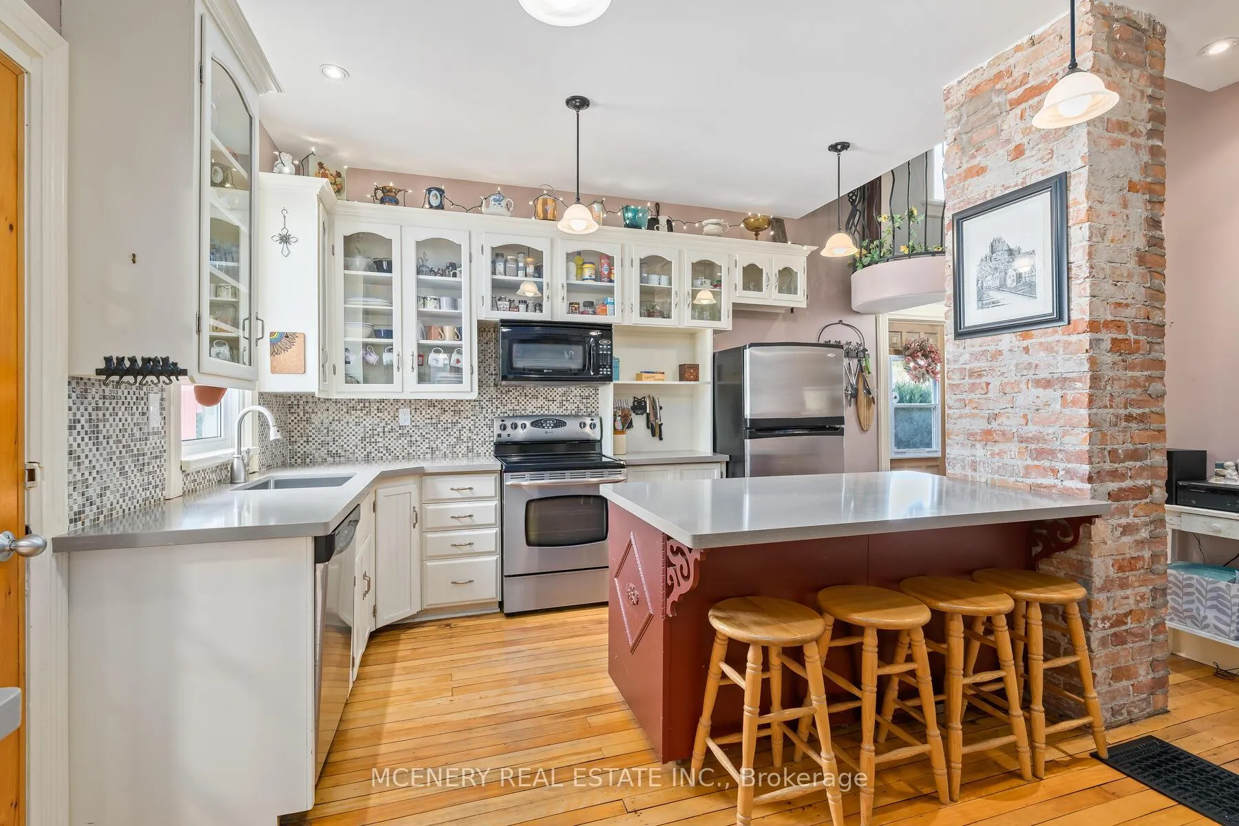 Photo 13 of 7 Church Boulevard W, Erin — HOMEH