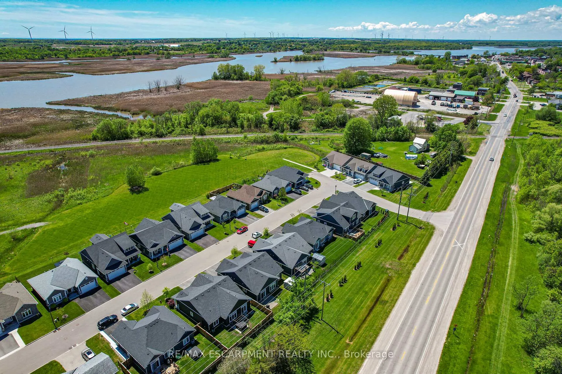 Photo 40 of Unit 6, 740 Main Street E, Haldimand, Dunnville — HOMEH