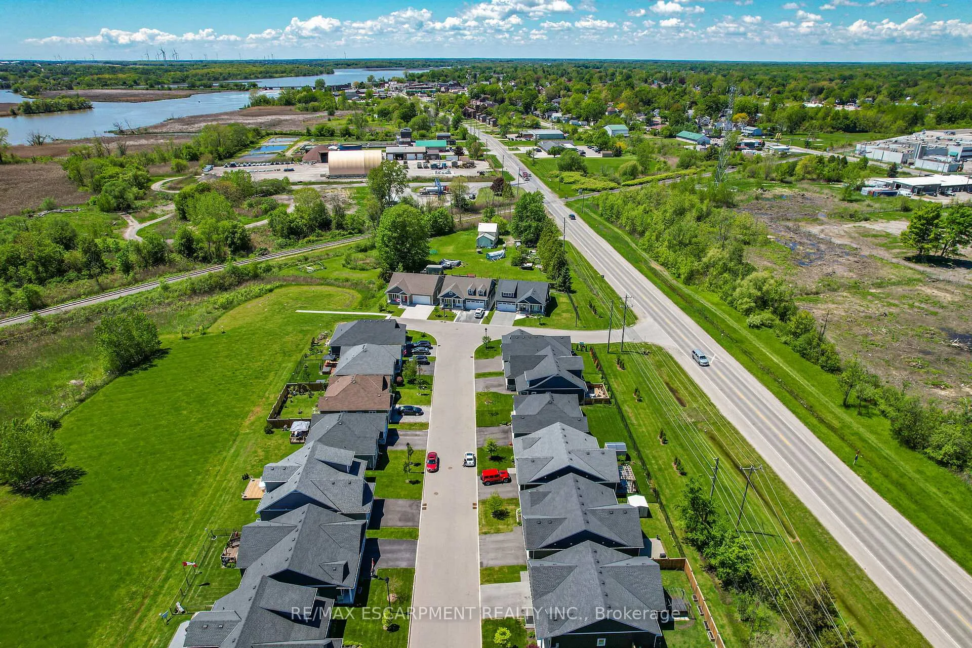 Photo 41 of Unit 6, 740 Main Street E, Haldimand, Dunnville — HOMEH