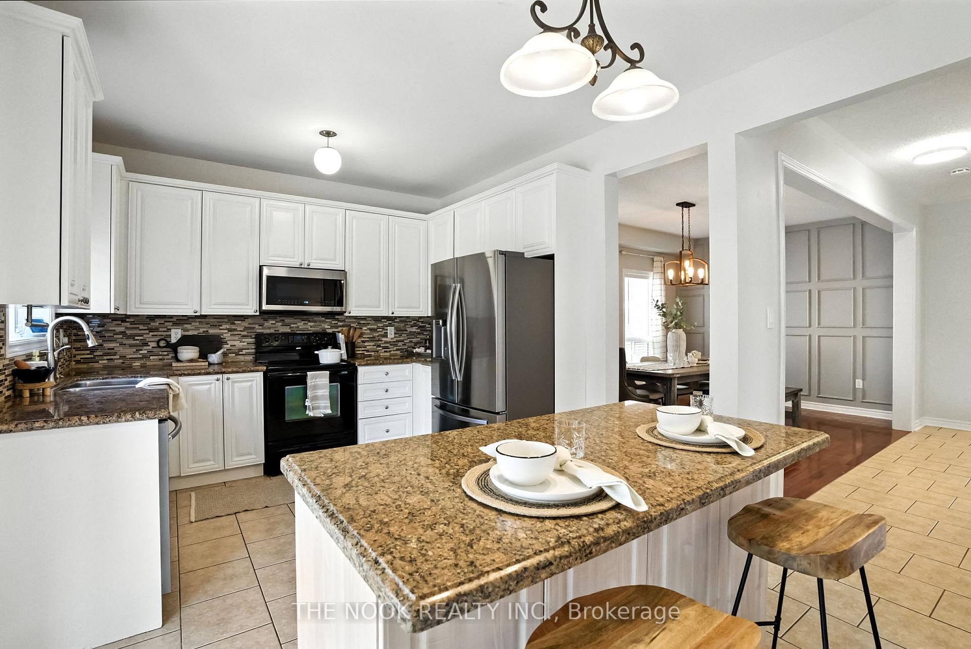 Photo 9 of 20 Kimble Avenue, Clarington, Bowmanville — HOMEH