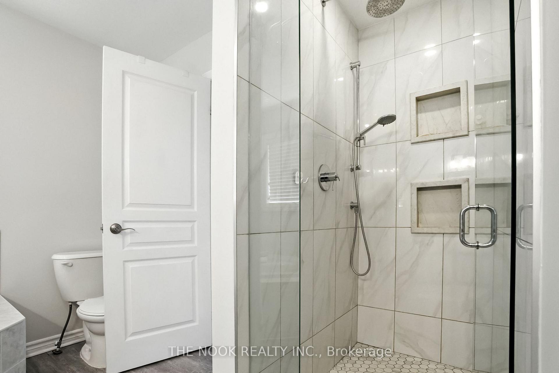 Photo 26 of 20 Kimble Avenue, Clarington, Bowmanville — HOMEH