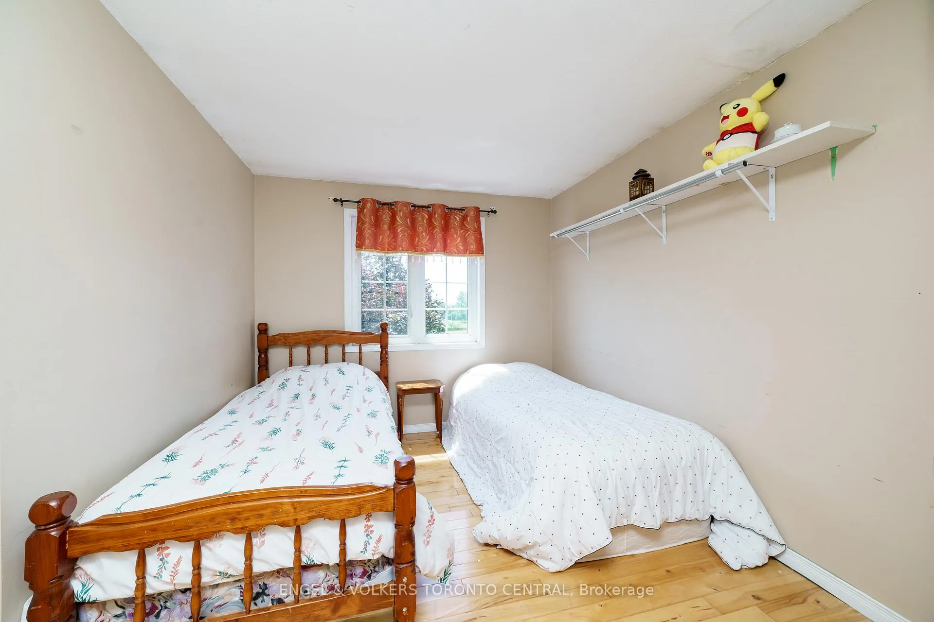 Photo 23 of 4220 Lakeshore Road, Clarington, Newcastle — HOMEH