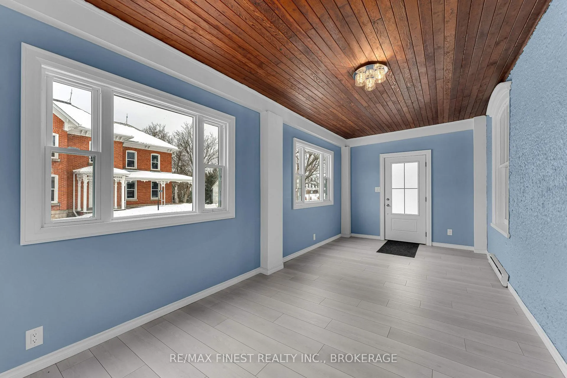 Photo 3 of 13 Kingston Street, Rideau Lakes, Rideau Lakes (South Crosby) Twp — HOMEH