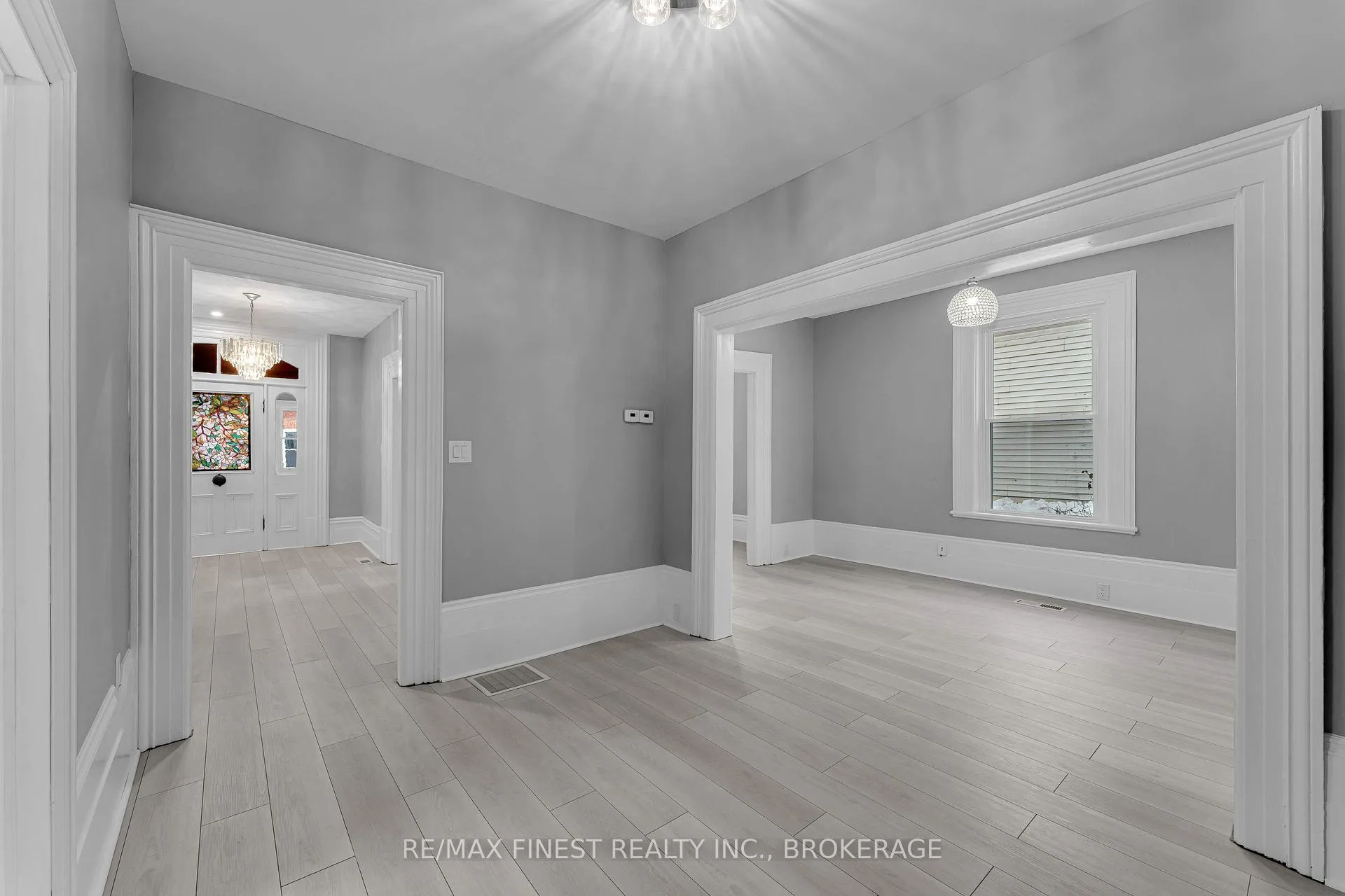 Photo 10 of 13 Kingston Street, Rideau Lakes, Rideau Lakes (South Crosby) Twp — HOMEH