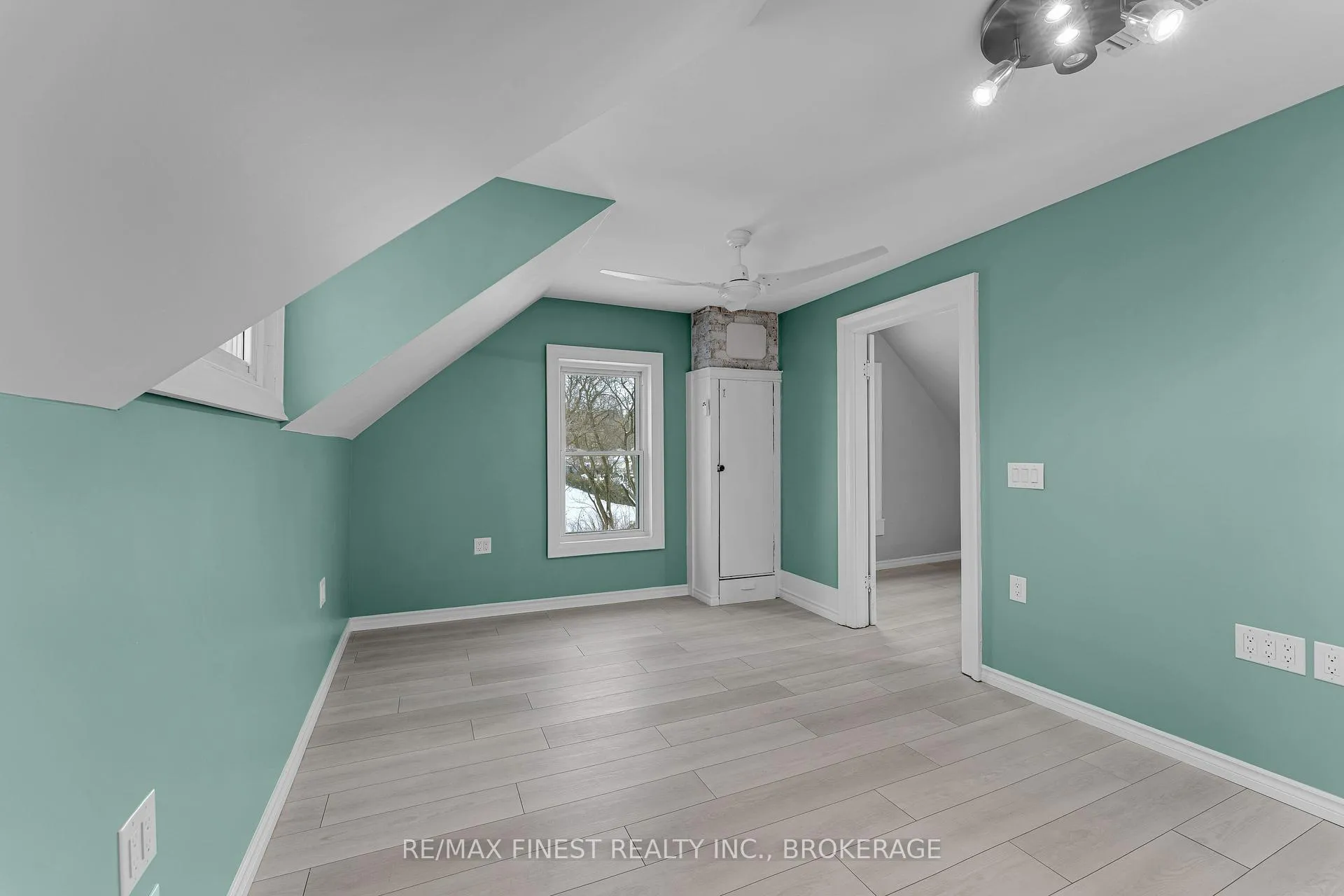 Photo 40 of 13 Kingston Street, Rideau Lakes, Rideau Lakes (South Crosby) Twp — HOMEH