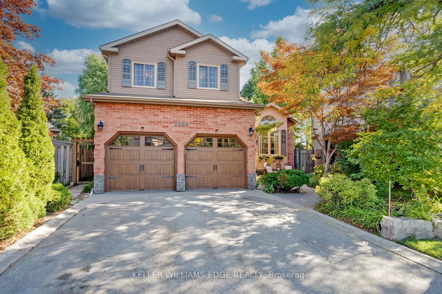 Photo 2 of 2264 Heidi Avenue, Burlington, Headon — HOMEH