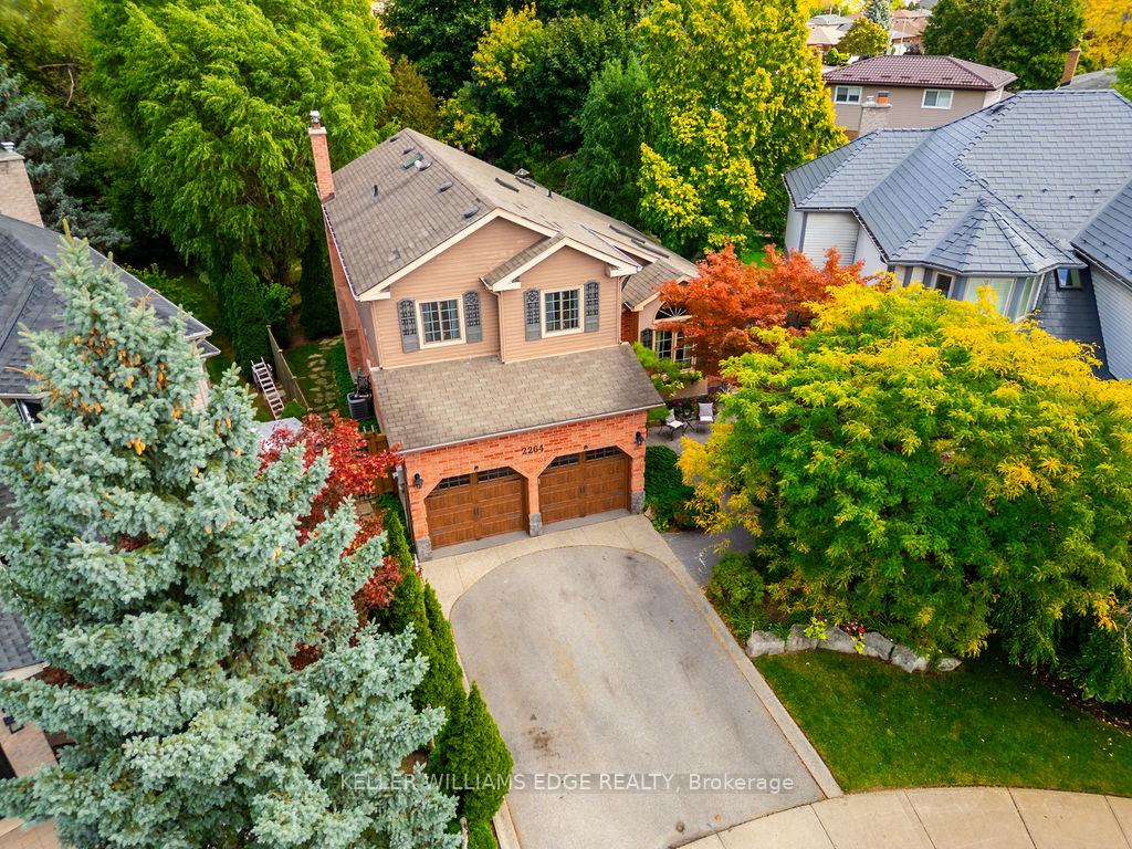 Photo 4 of 2264 Heidi Avenue, Burlington, Headon — HOMEH