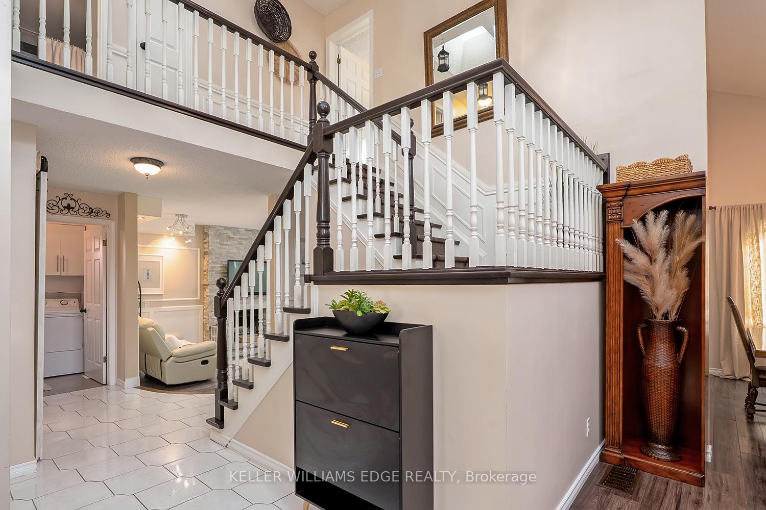 Photo 5 of 2264 Heidi Avenue, Burlington, Headon — HOMEH