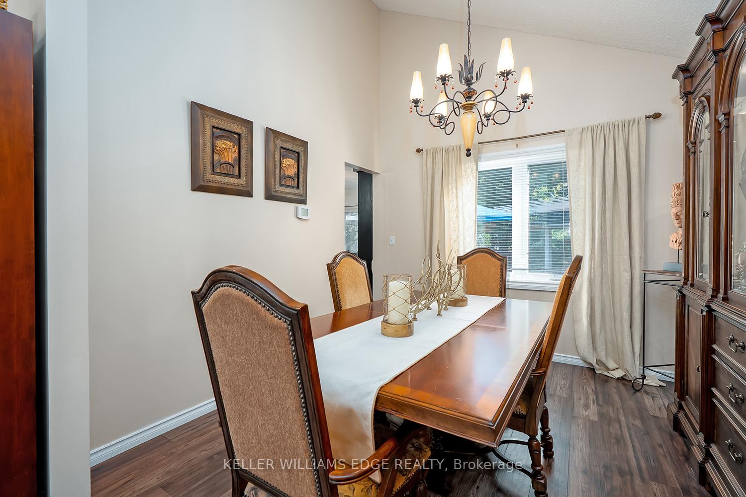 Photo 9 of 2264 Heidi Avenue, Burlington, Headon — HOMEH