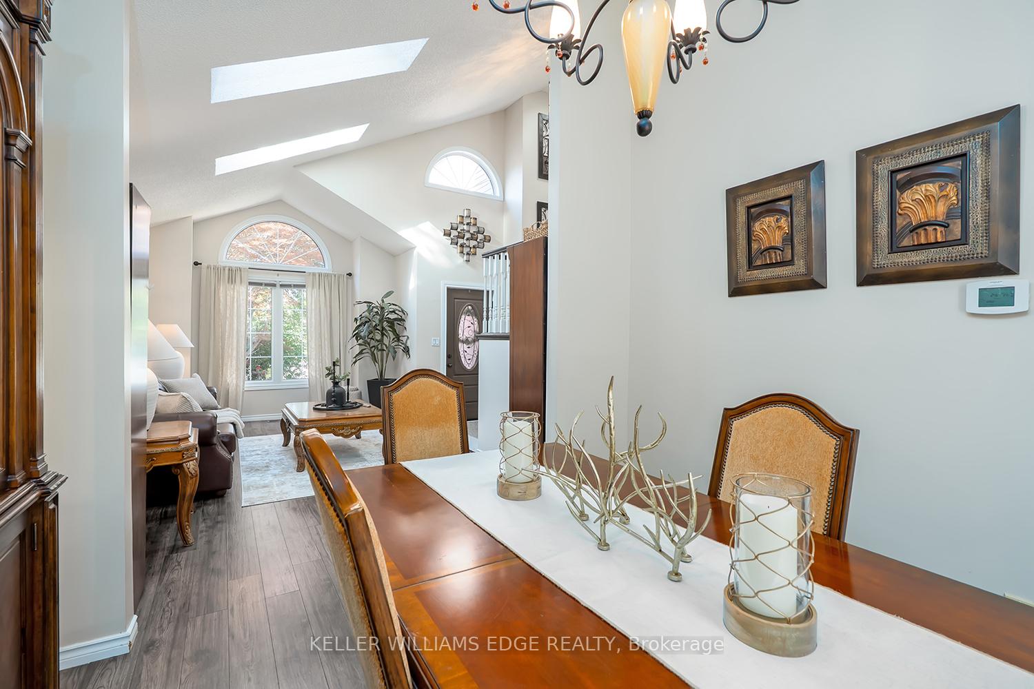 Photo 11 of 2264 Heidi Avenue, Burlington, Headon — HOMEH