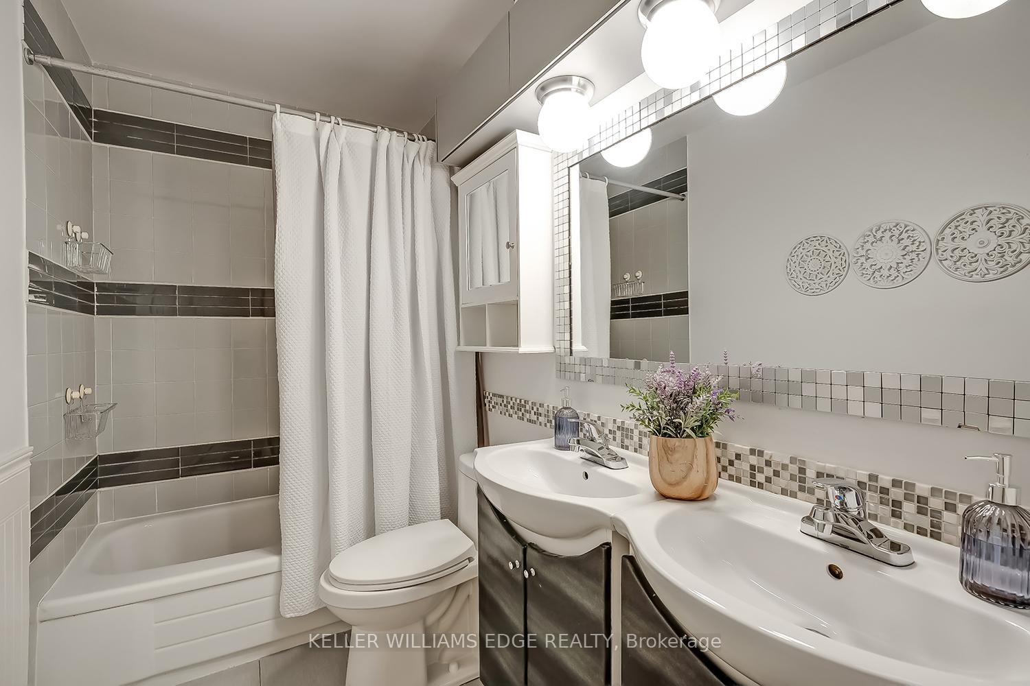 Photo 31 of 2264 Heidi Avenue, Burlington, Headon — HOMEH