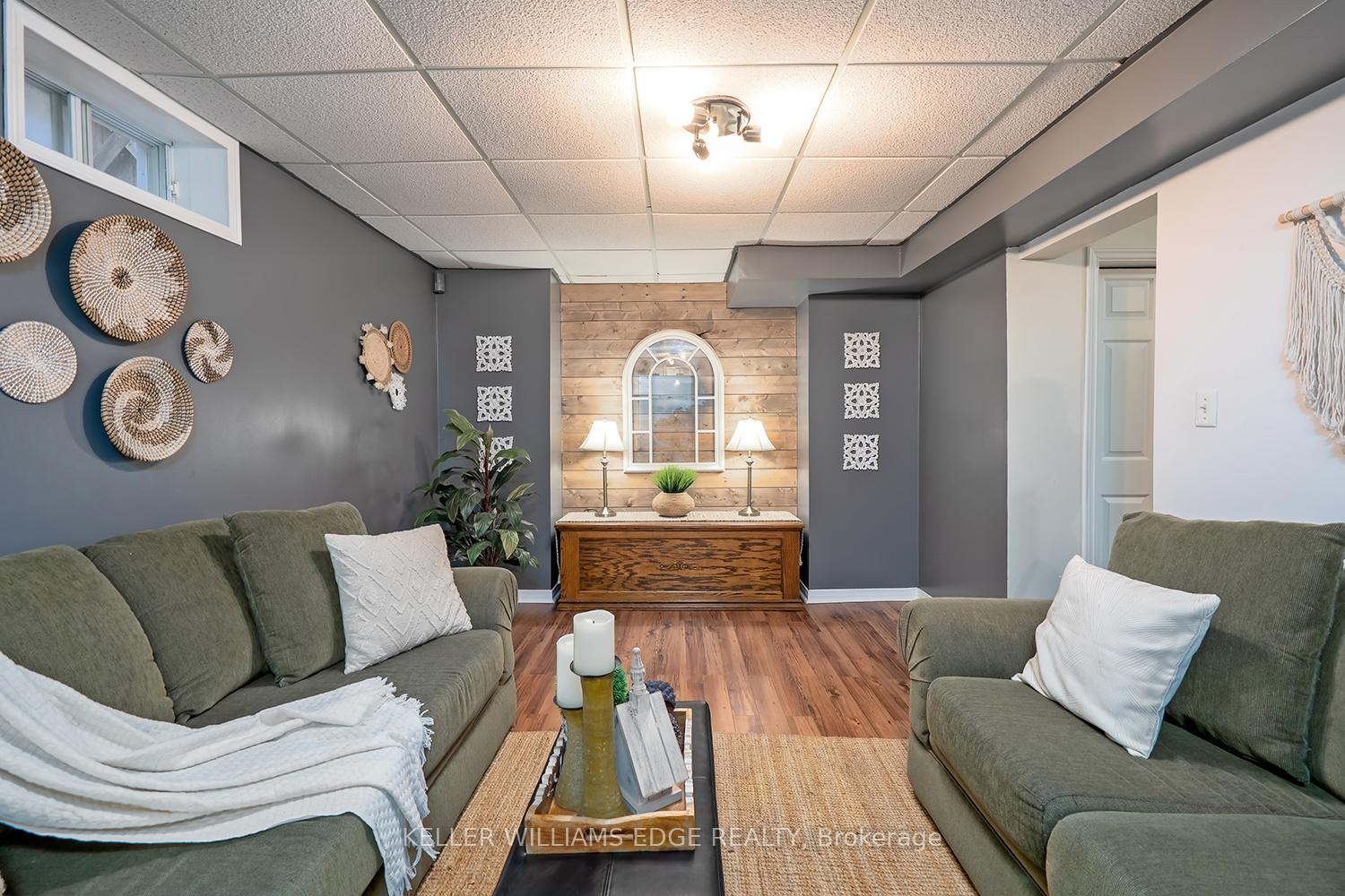 Photo 35 of 2264 Heidi Avenue, Burlington, Headon — HOMEH
