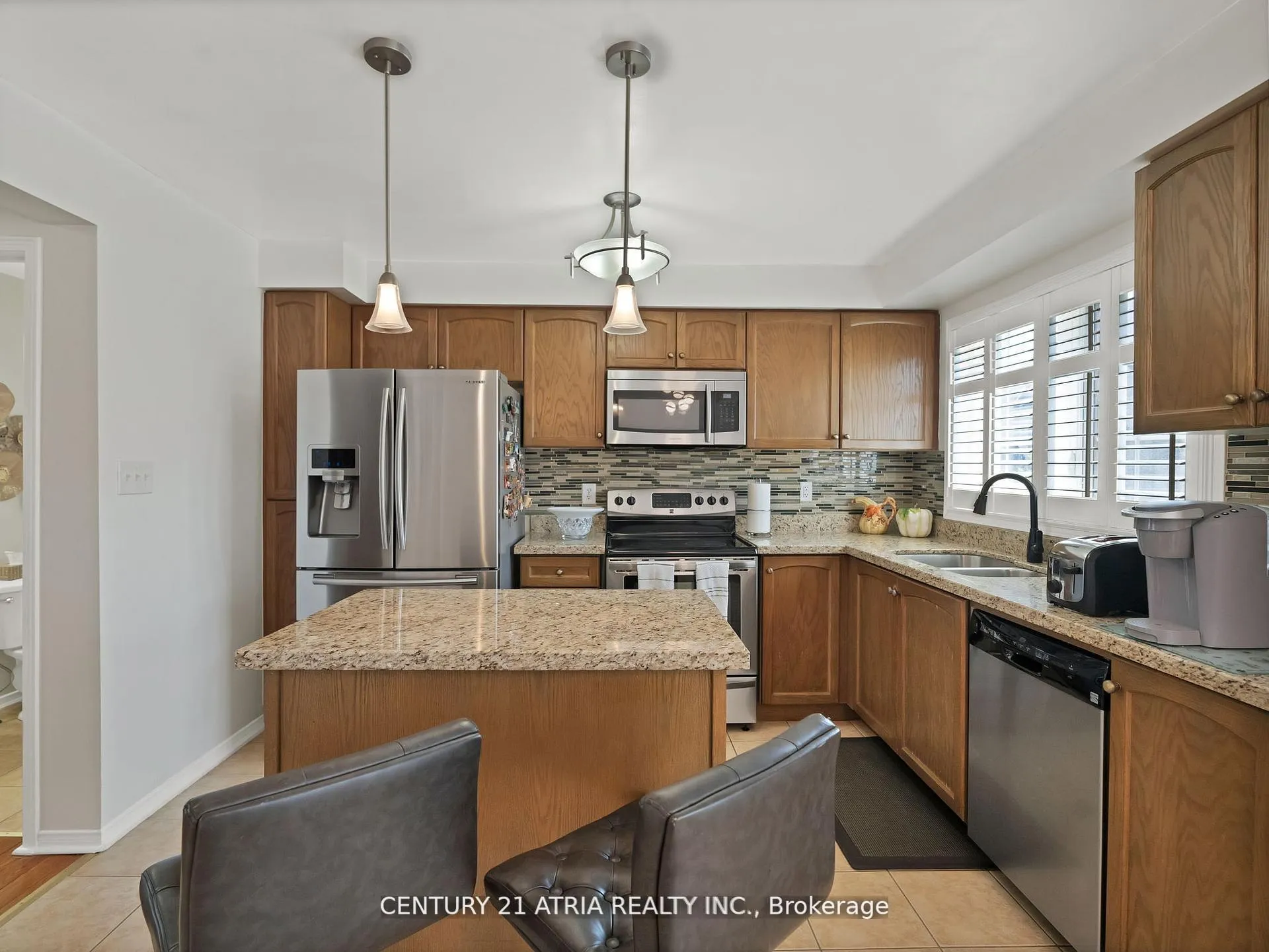 Photo 3 of 116 Barnham Street, Ajax, Central East — HOMEH