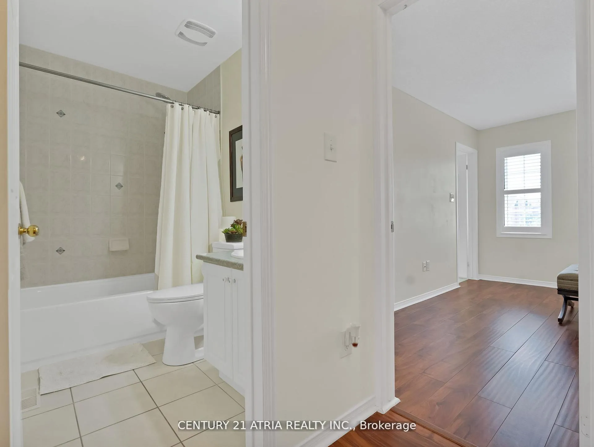 Photo 12 of 116 Barnham Street, Ajax, Central East — HOMEH