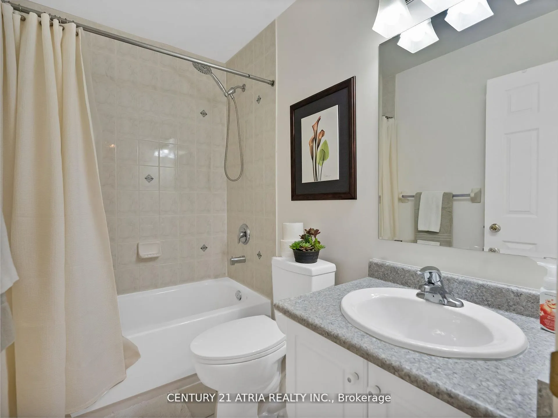 Photo 14 of 116 Barnham Street, Ajax, Central East — HOMEH