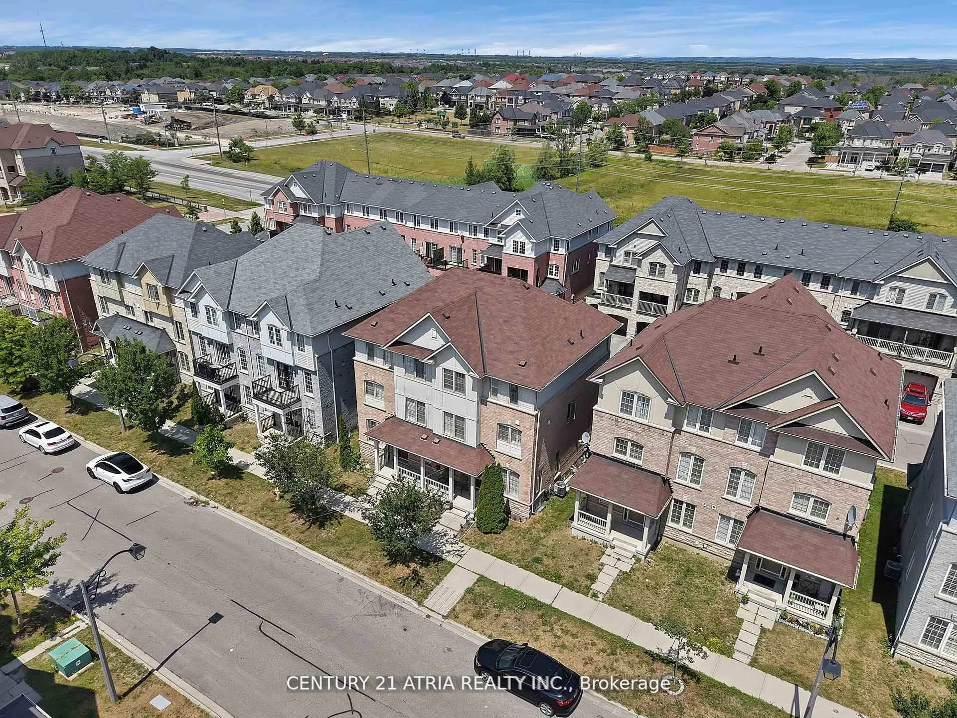 Photo 23 of 116 Barnham Street, Ajax, Central East — HOMEH