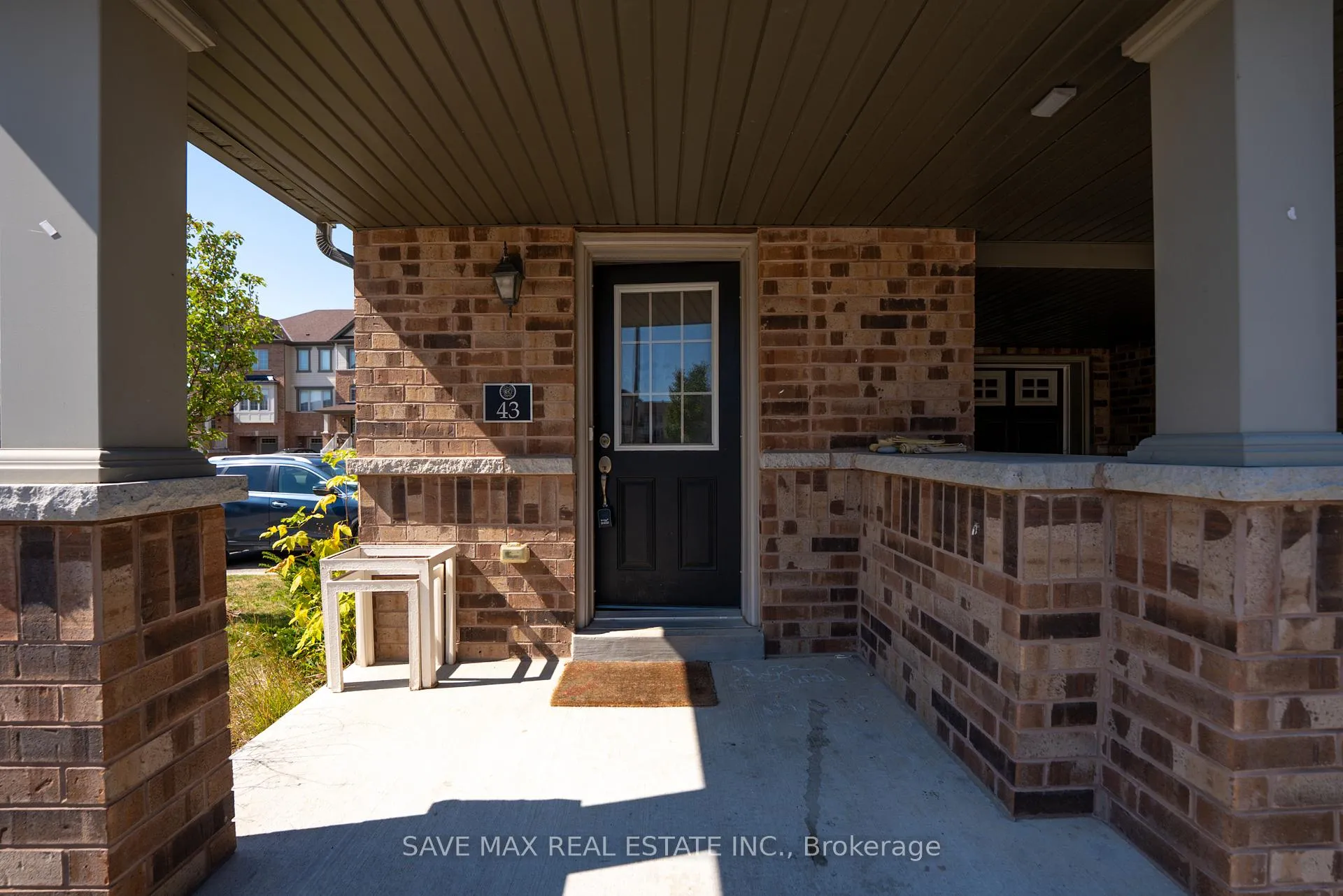 Photo 4 of Unit 43, 420 Linden Drive, Cambridge, Preston Heights — HOMEH