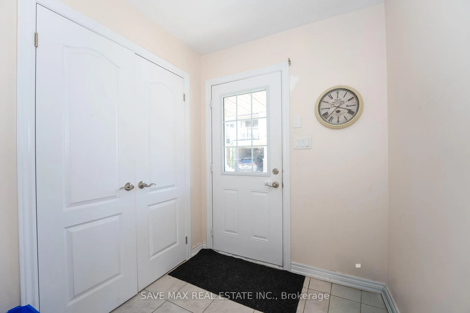 Photo 5 of Unit 43, 420 Linden Drive, Cambridge, Preston Heights — HOMEH