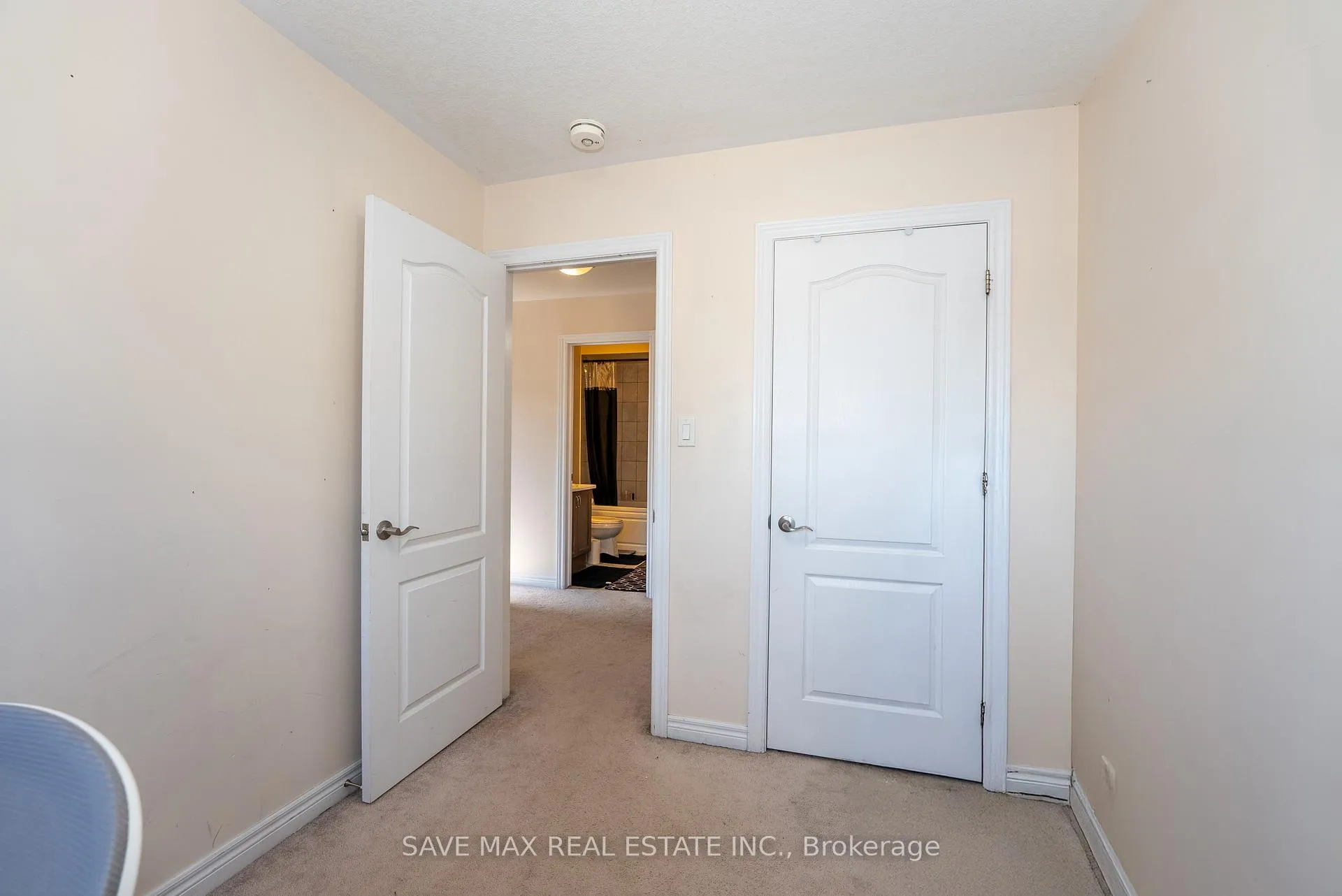 Photo 27 of Unit 43, 420 Linden Drive, Cambridge, Preston Heights — HOMEH