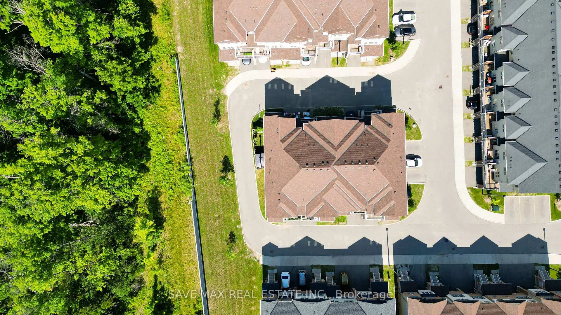 Photo 31 of Unit 43, 420 Linden Drive, Cambridge, Preston Heights — HOMEH