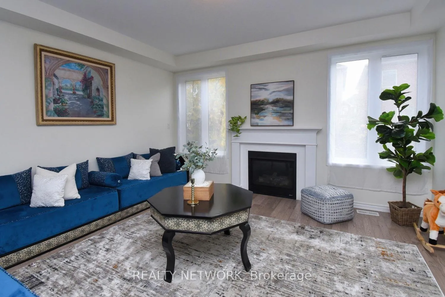 Photo 6 of 56 Forest Ridge Drive, Hamilton, Waterdown — HOMEH