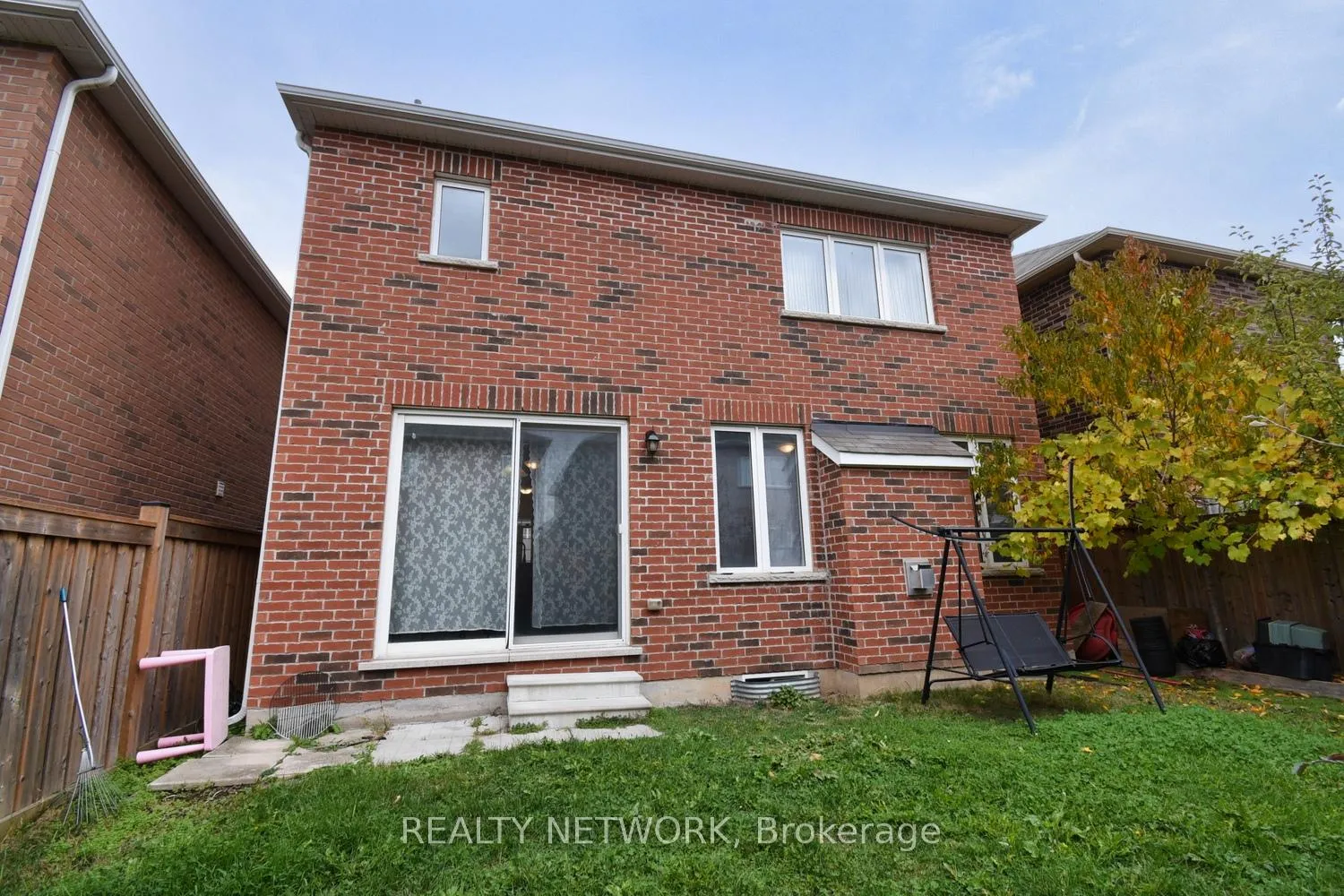 Photo 31 of 56 Forest Ridge Drive, Hamilton, Waterdown — HOMEH