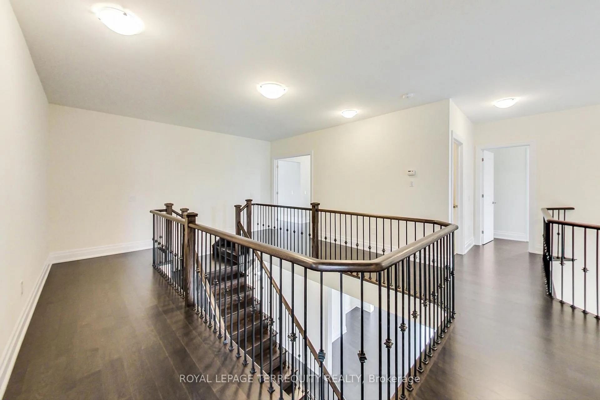 Photo 20 of 184 McMichael Avenue, Vaughan, Kleinburg — HOMEH