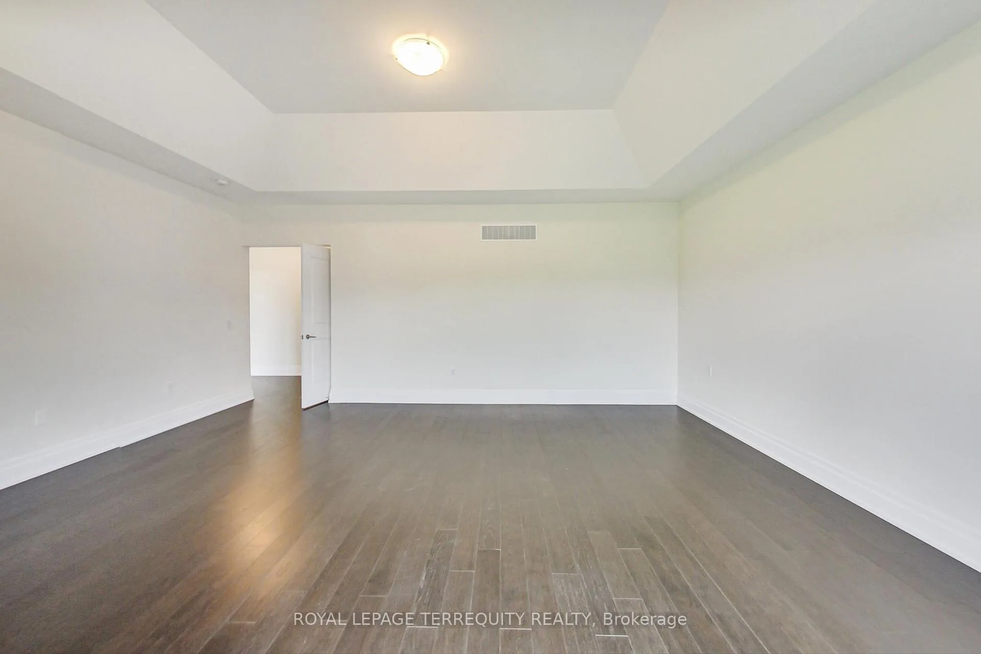 Photo 23 of 184 McMichael Avenue, Vaughan, Kleinburg — HOMEH