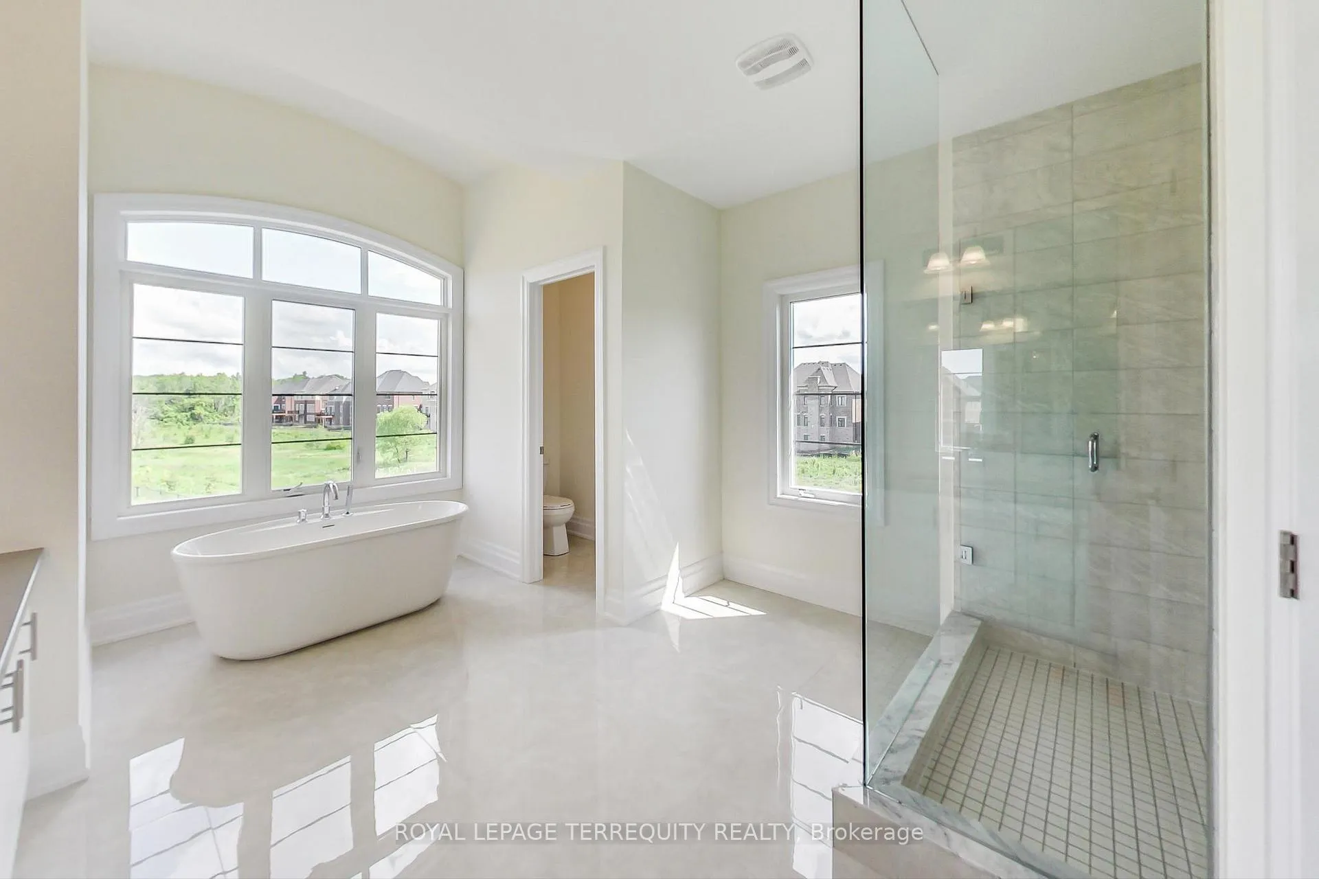 Photo 25 of 184 McMichael Avenue, Vaughan, Kleinburg — HOMEH