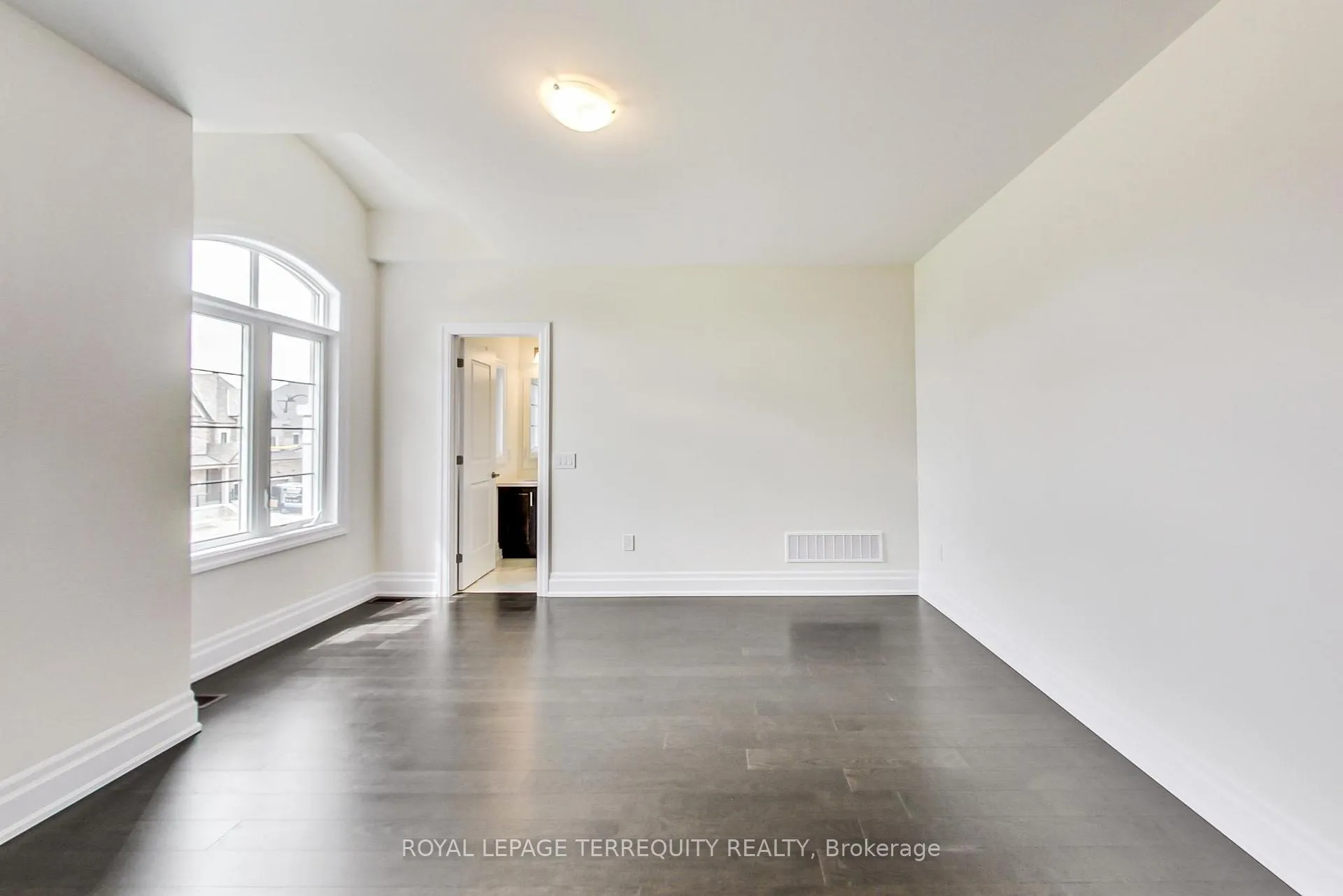 Photo 31 of 184 McMichael Avenue, Vaughan, Kleinburg — HOMEH