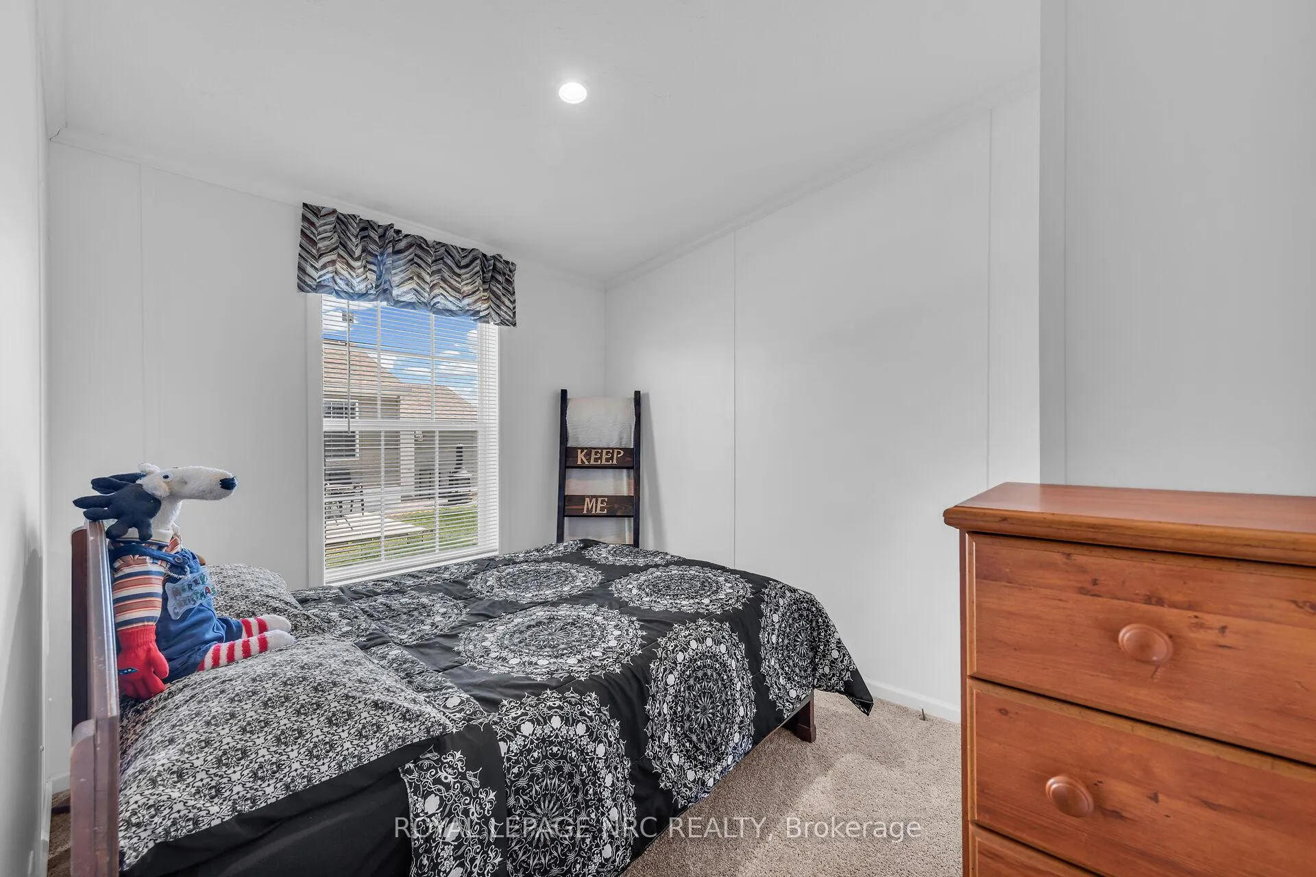 Photo 21 of 14 Copper Beach Drive, Haldimand, Nanticoke — HOMEH