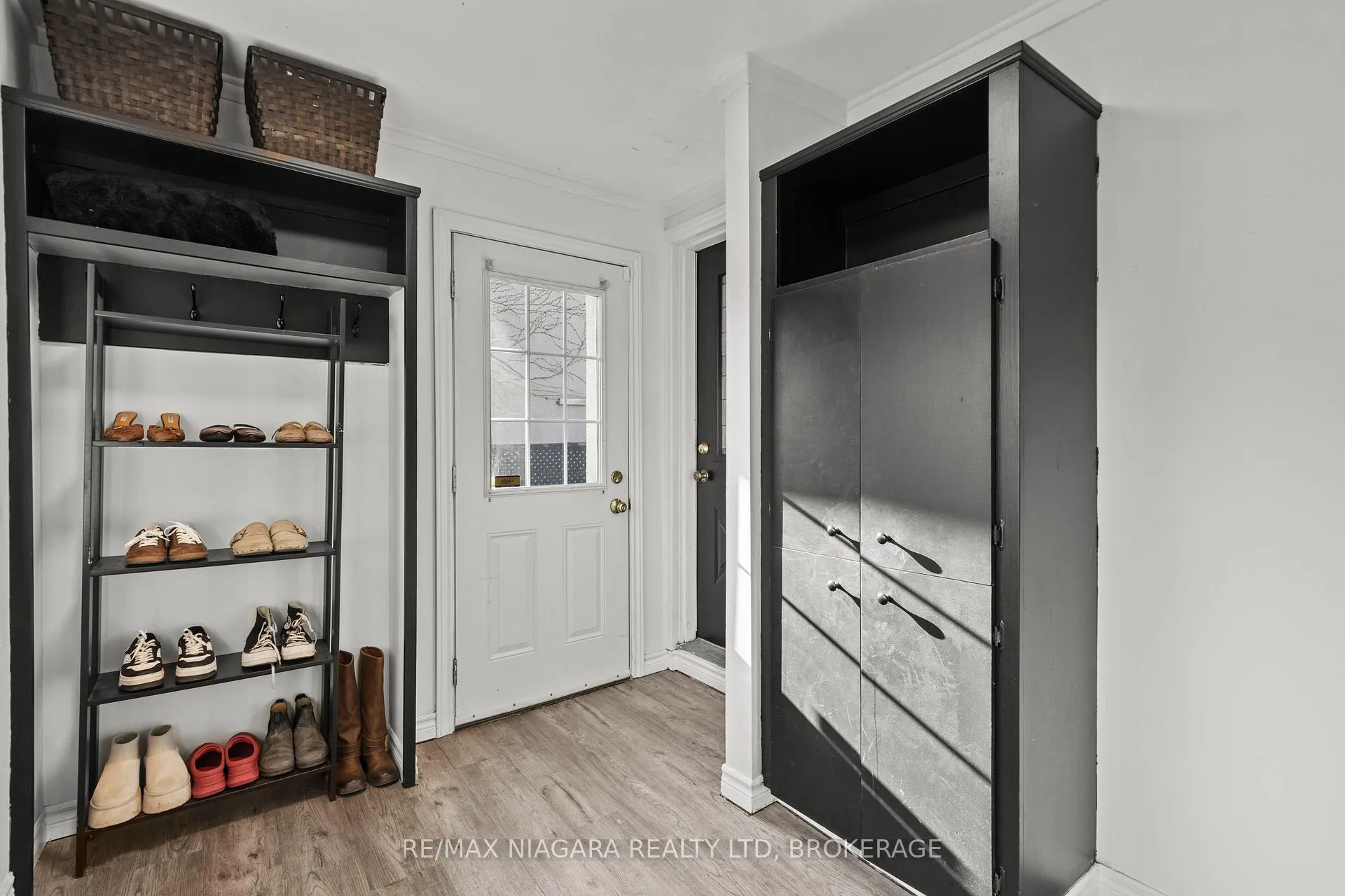 Photo 19 of 34 Maple Street, St. Catharines, Downtown — HOMEH