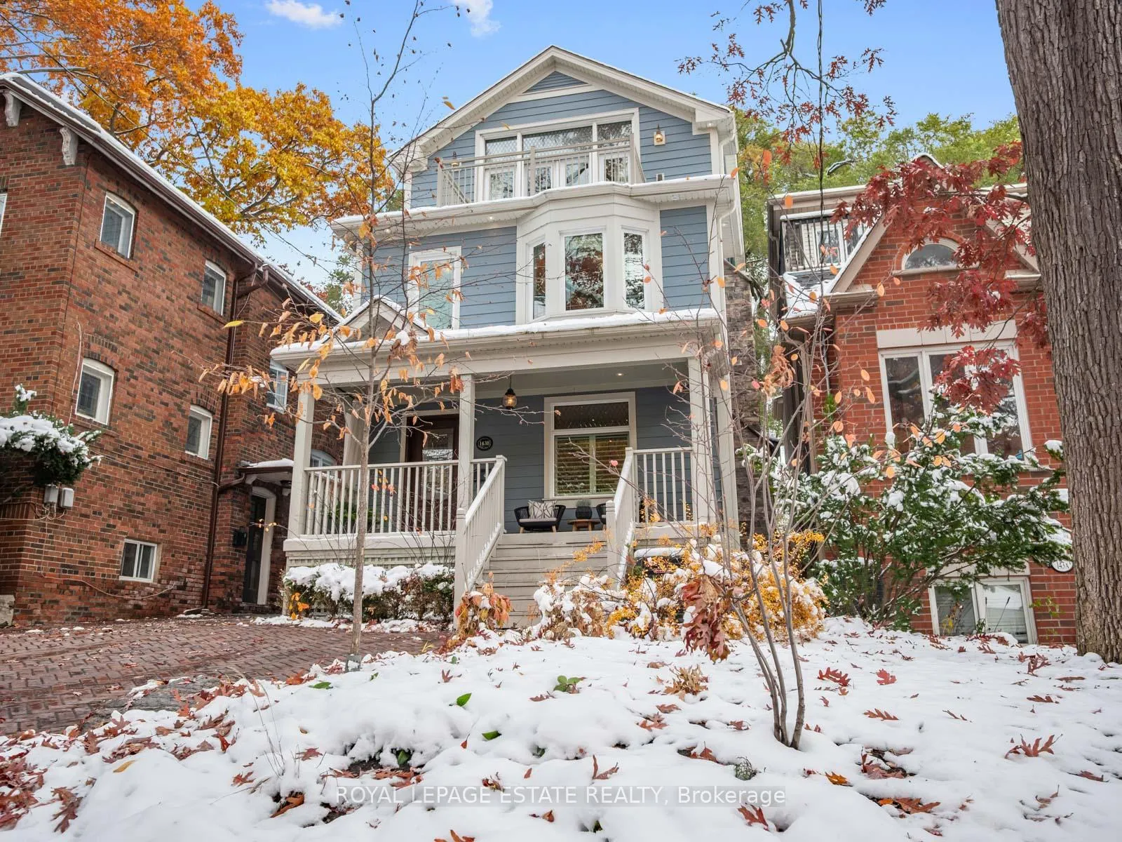 Photo 2 of 143B Silver Birch Avenue, Toronto, The Beaches — HOMEH