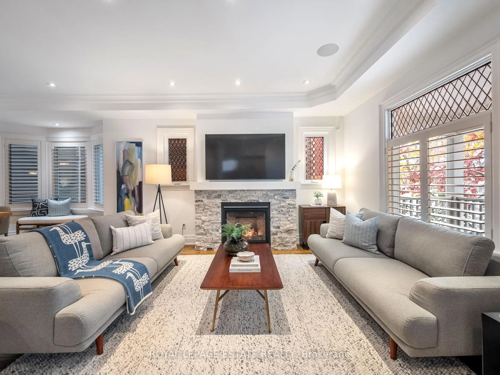 Photo 5 of 143B Silver Birch Avenue, Toronto, The Beaches — HOMEH