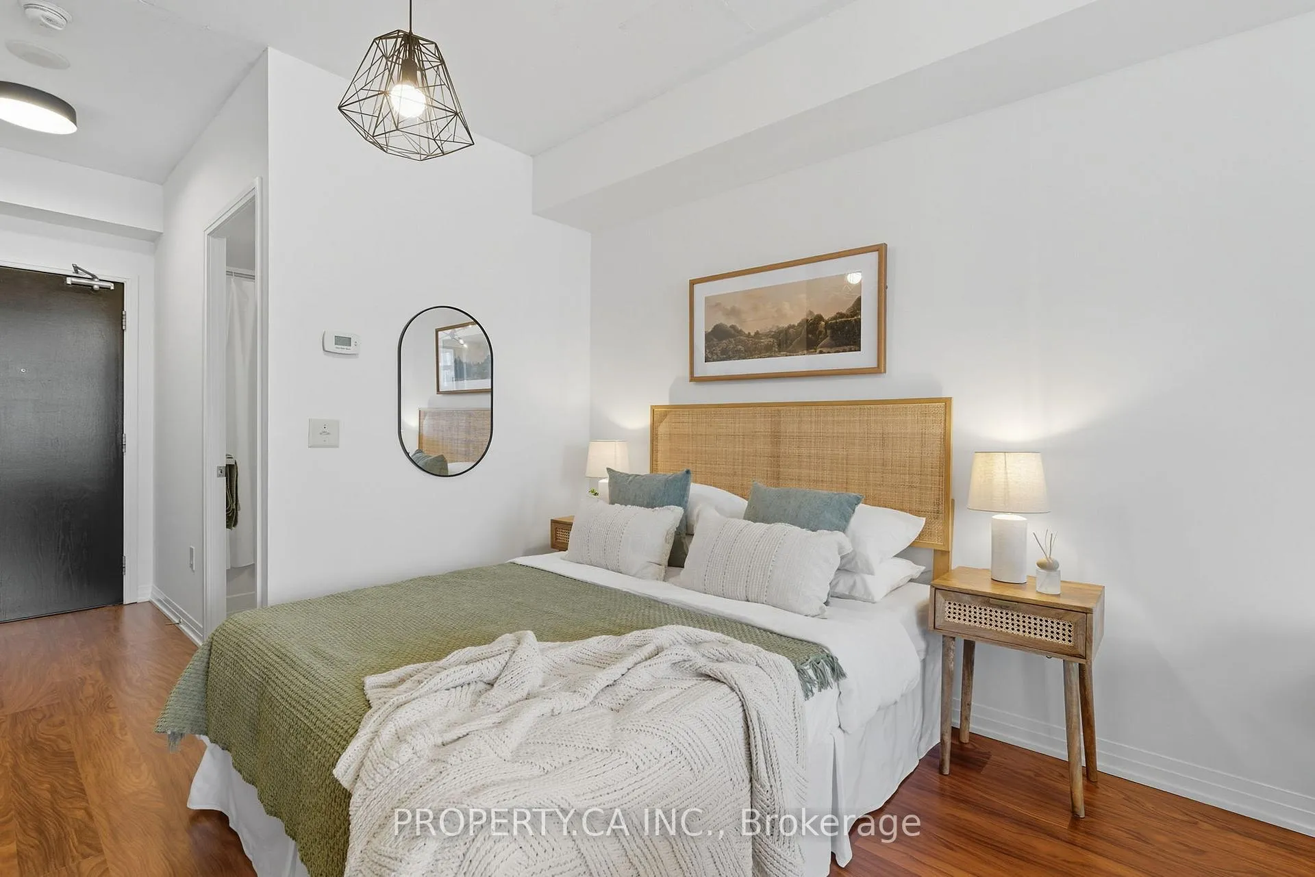 Photo 4 of Unit 720, 25 Cole Street, Toronto, Regent Park — HOMEH