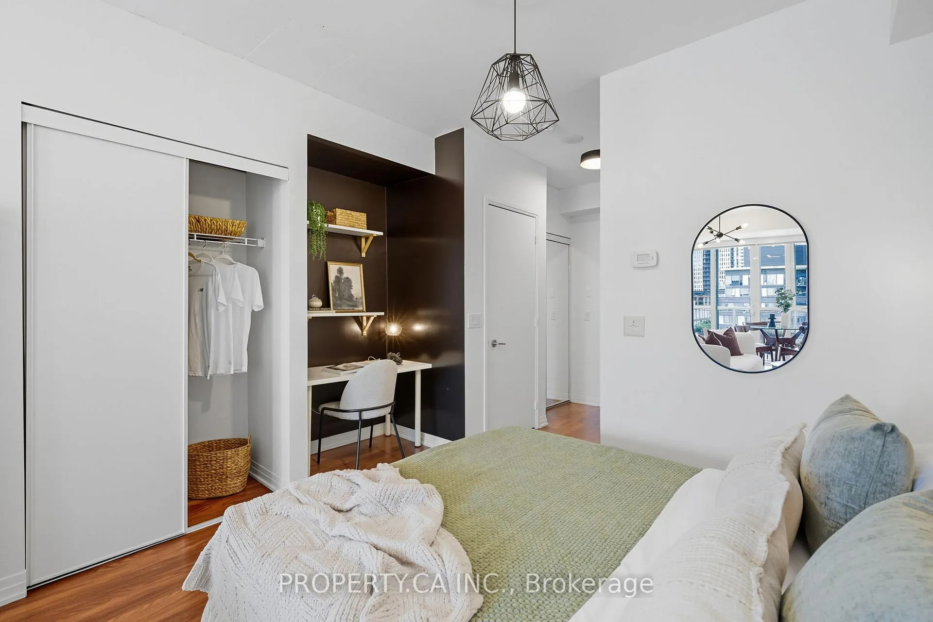 Photo 6 of Unit 720, 25 Cole Street, Toronto, Regent Park — HOMEH