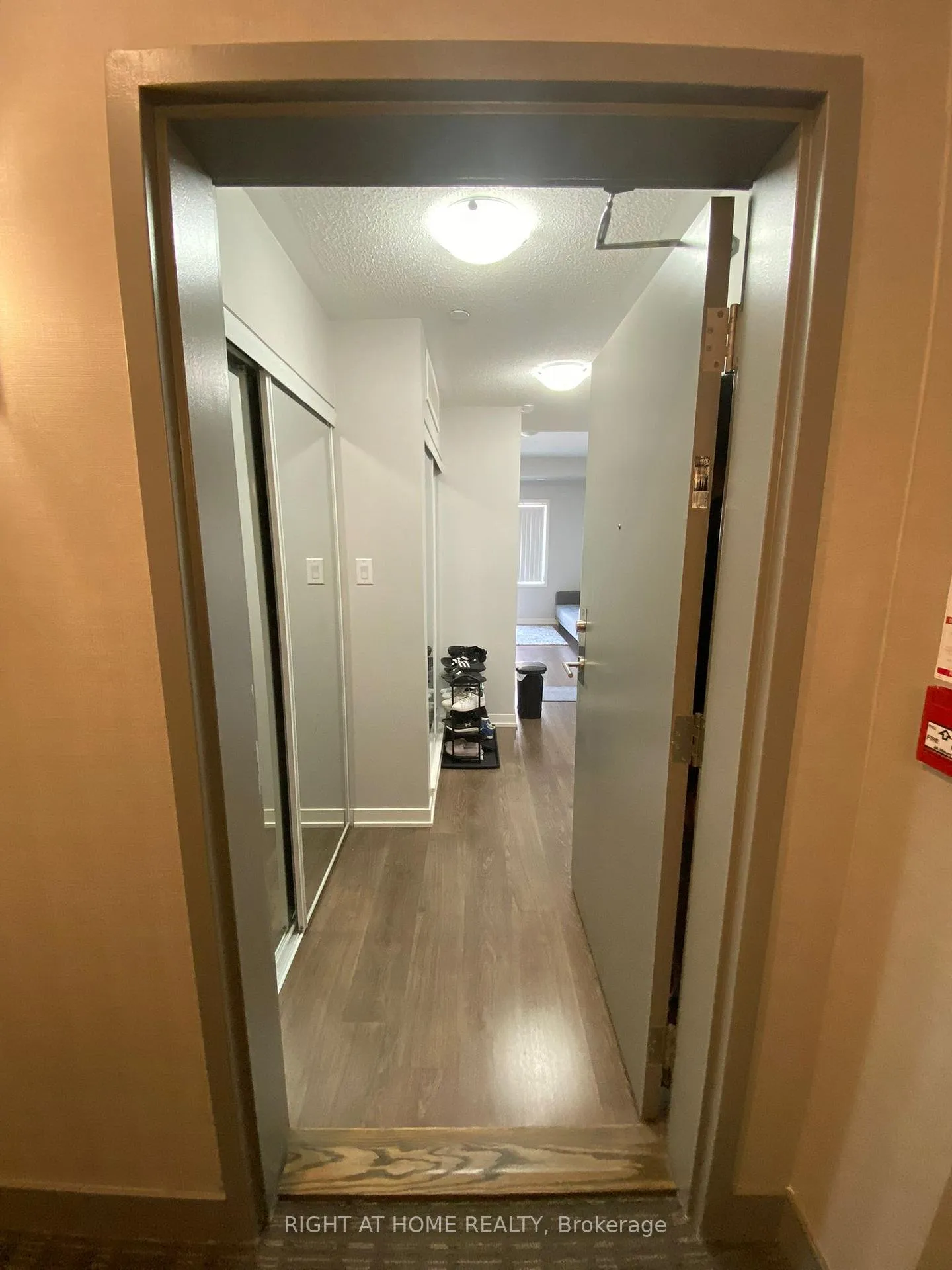 Photo 4 of Unit 303, 5131 Sheppard Avenue E, Scarborough, Malvern — HOMEH