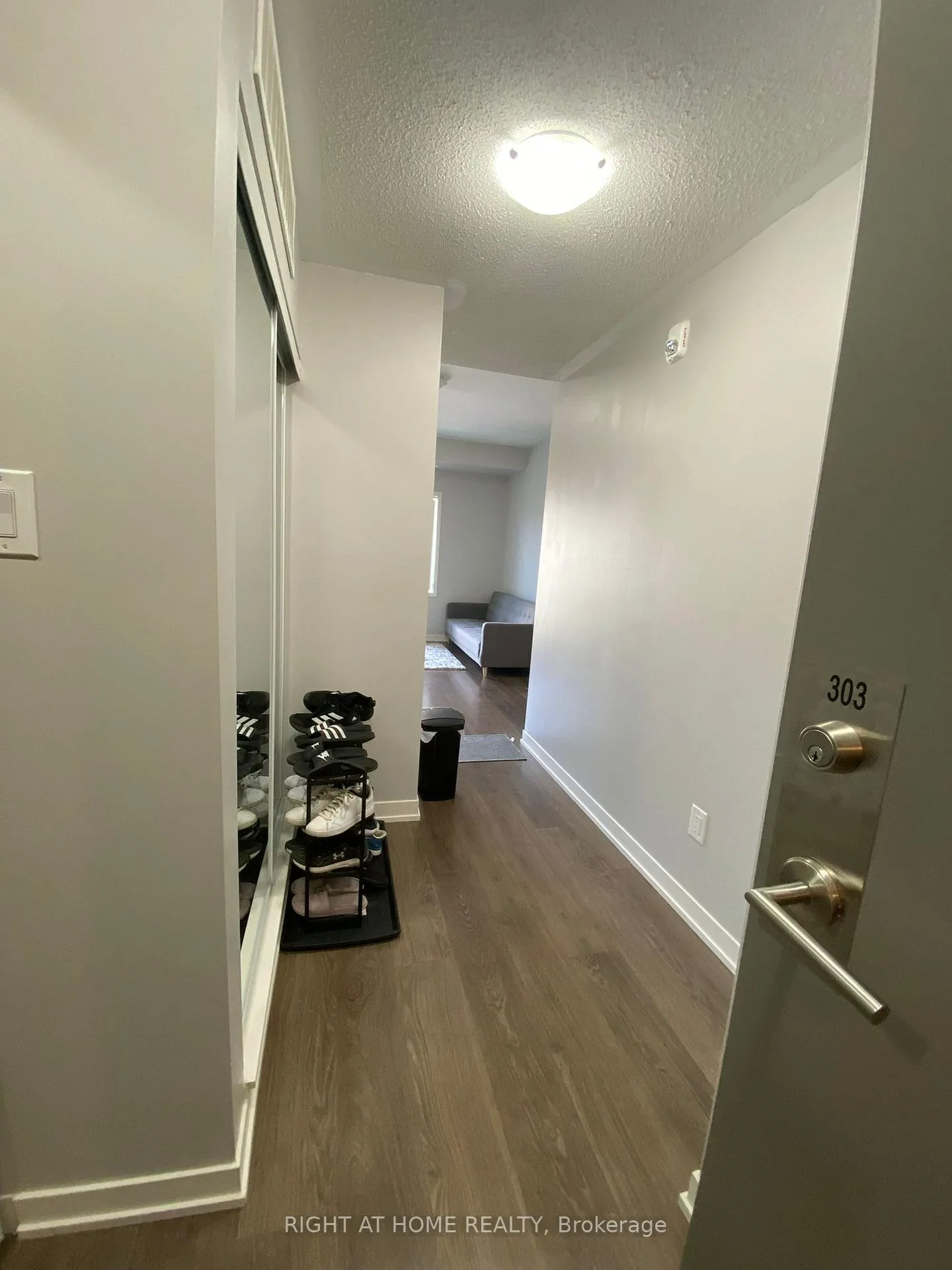 Photo 5 of Unit 303, 5131 Sheppard Avenue E, Scarborough, Malvern — HOMEH