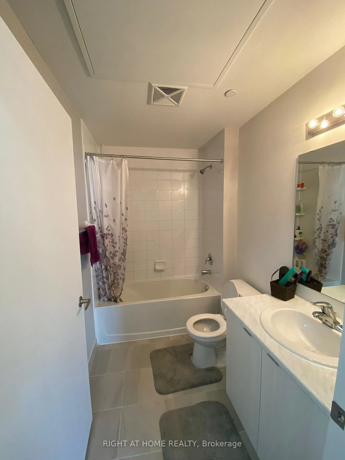Photo 15 of Unit 303, 5131 Sheppard Avenue E, Scarborough, Malvern — HOMEH