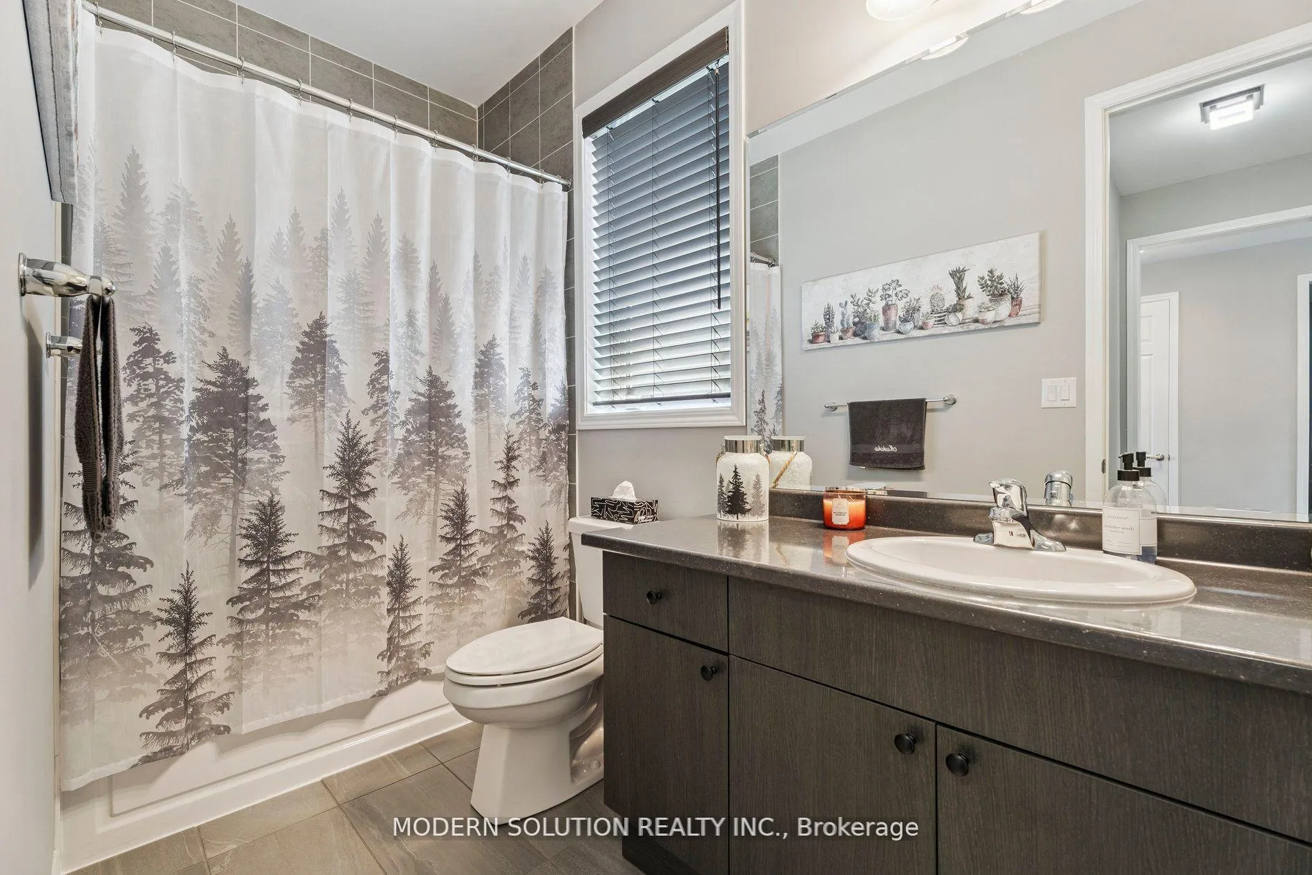 Photo 13 of 35 Browning Boulevard, Bracebridge, Macaulay — HOMEH