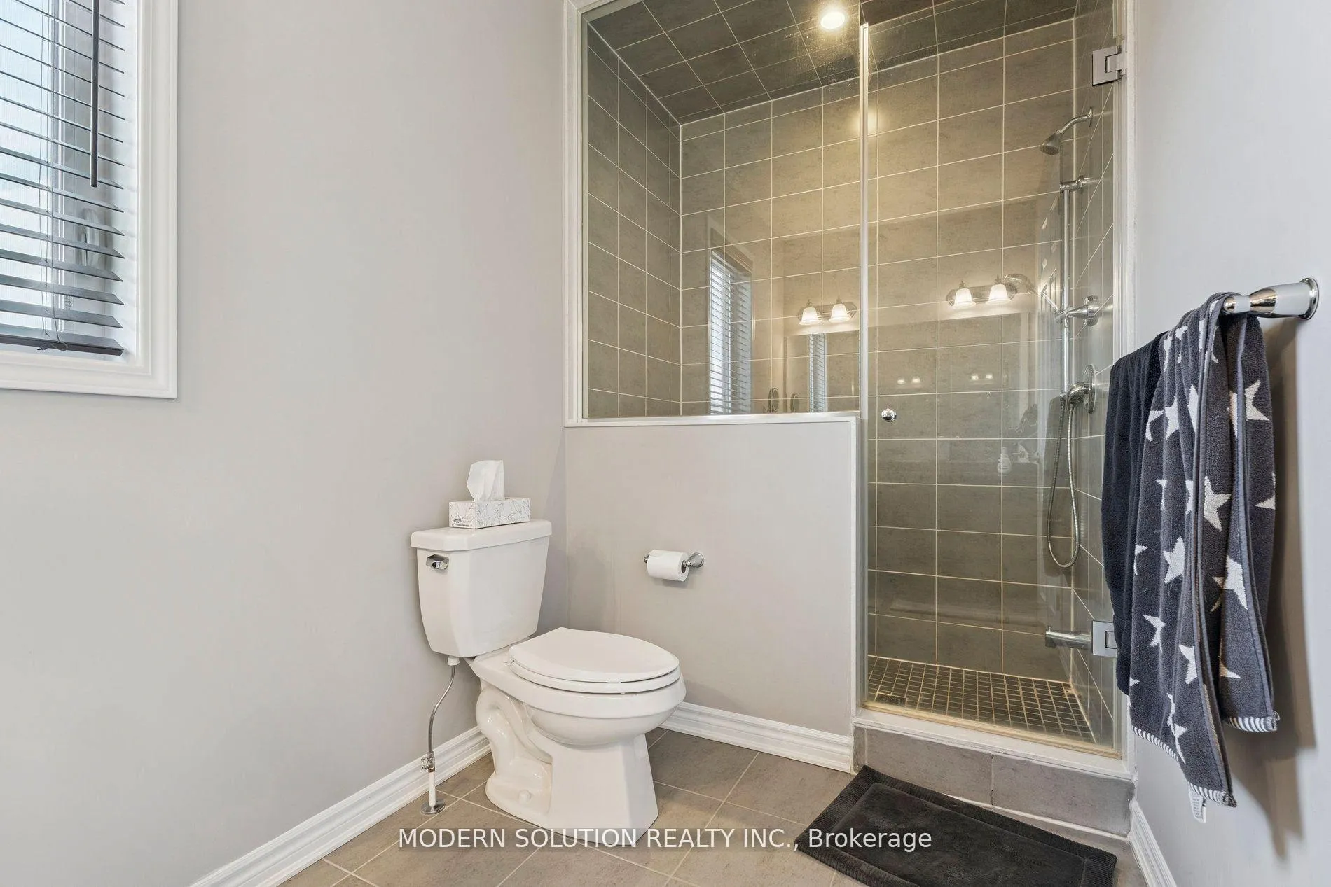 Photo 17 of 35 Browning Boulevard, Bracebridge, Macaulay — HOMEH