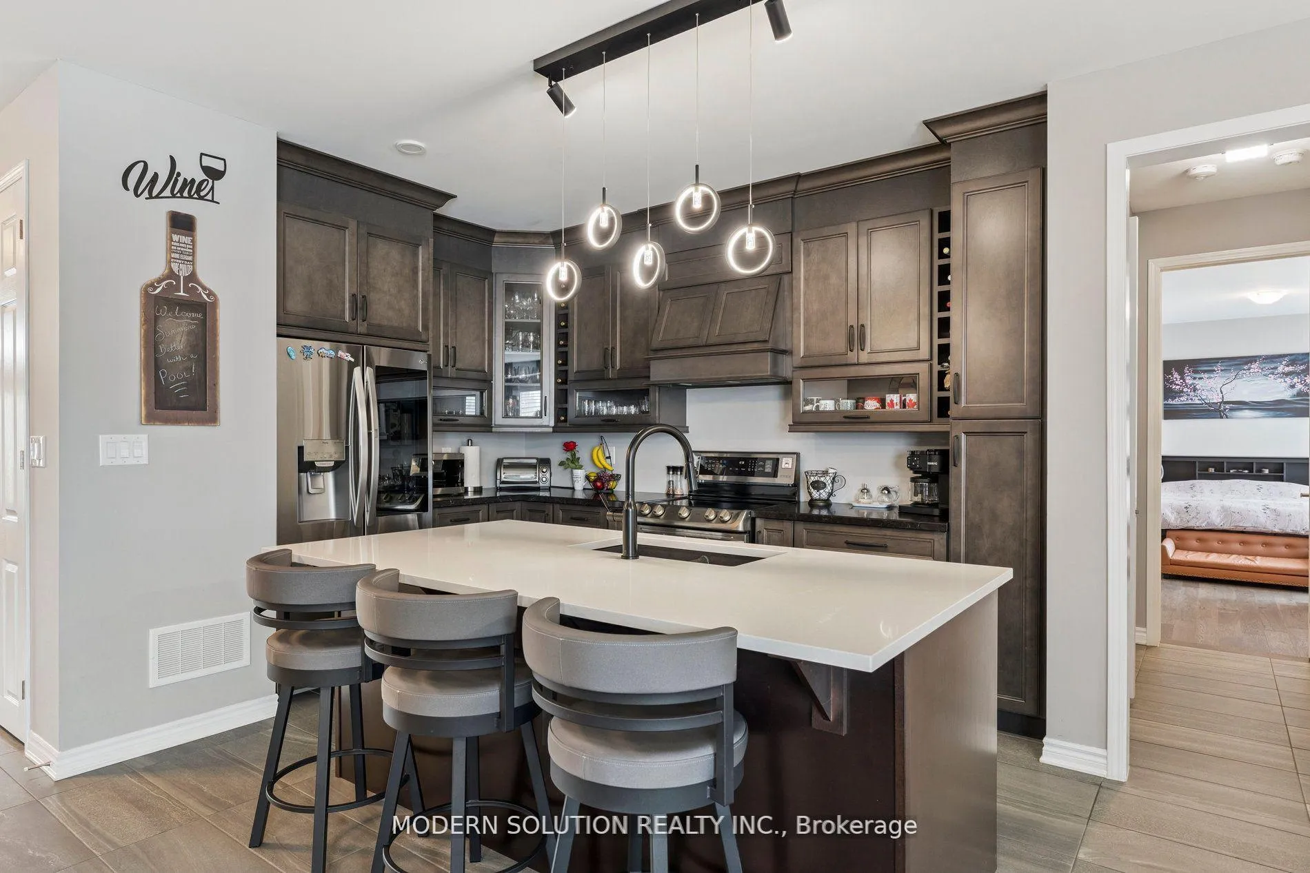 Photo 22 of 35 Browning Boulevard, Bracebridge, Macaulay — HOMEH