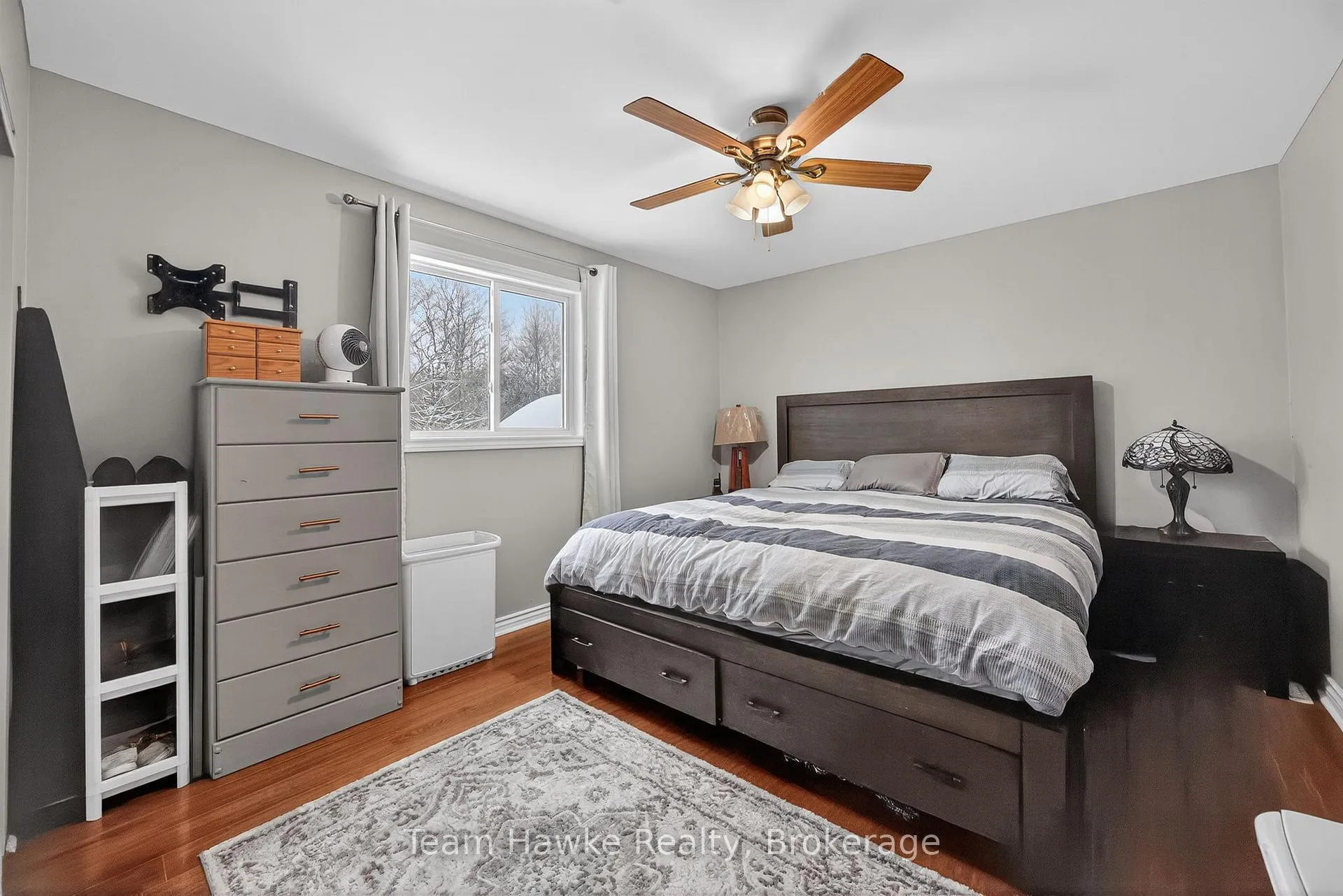 Photo 16 of 50 Laurier Boulevard, Tiny, Rural Tiny — HOMEH