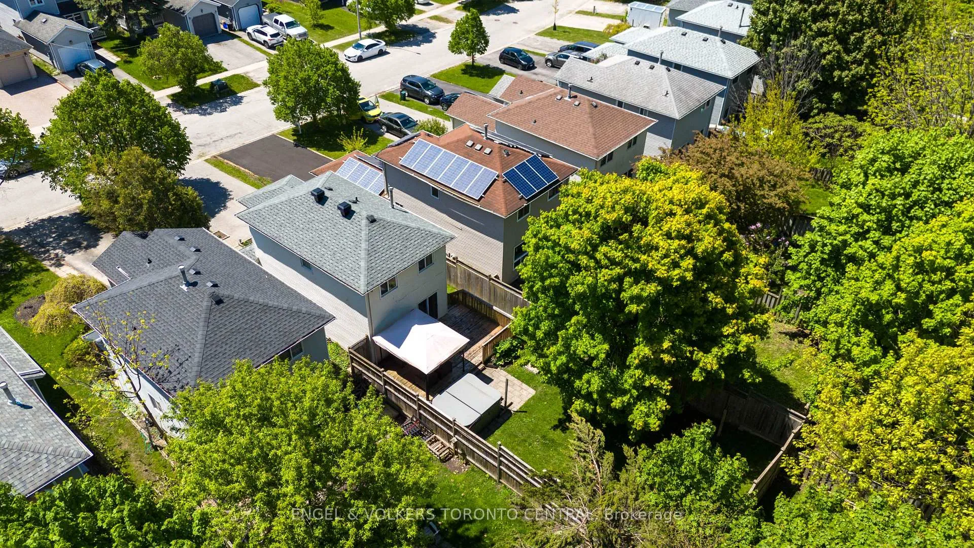 Photo 18 of 52 Patton Road, Barrie, Painswick North — HOMEH