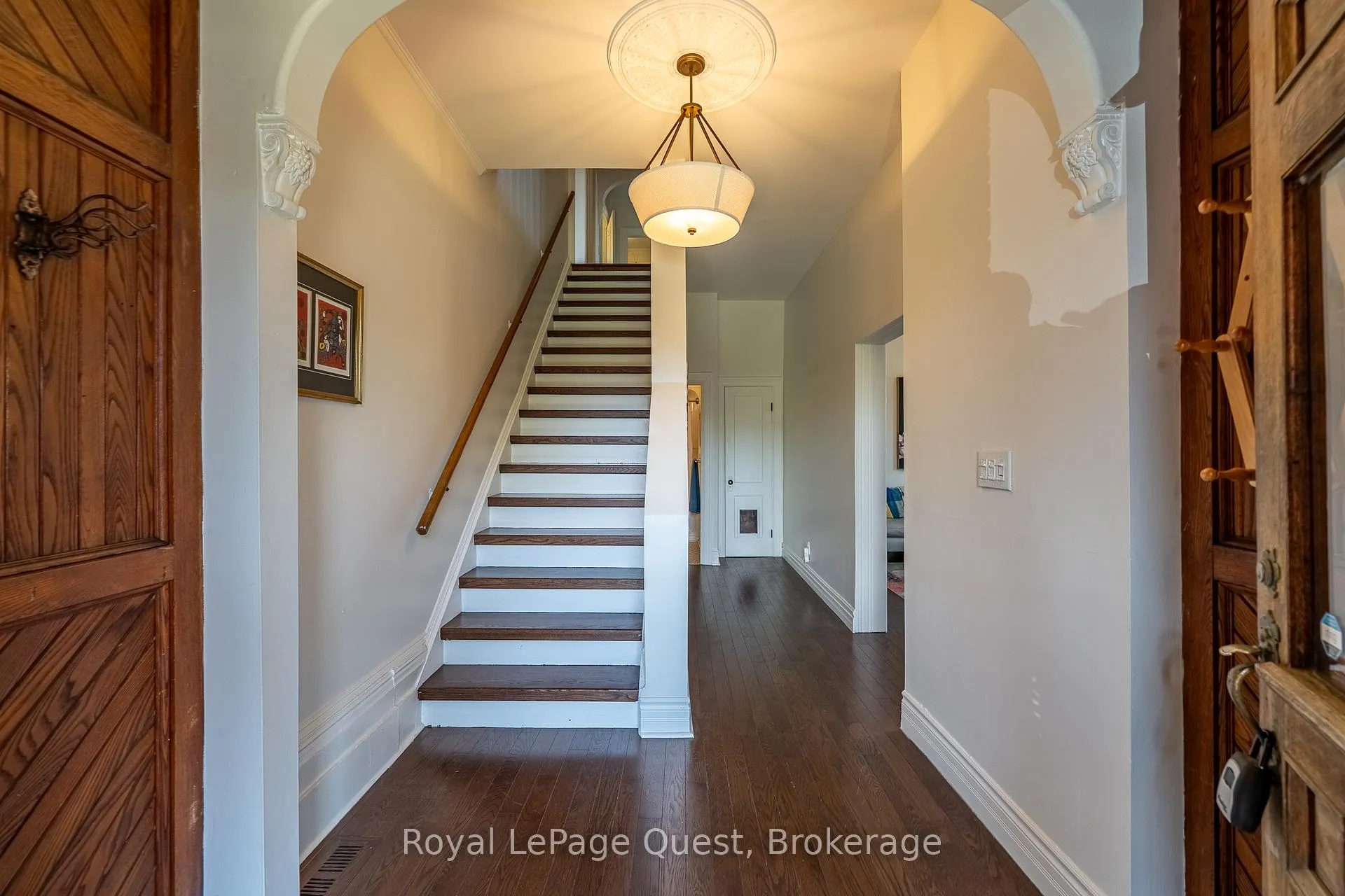 Photo 8 of 120 Brant Street E, Orillia — HOMEH