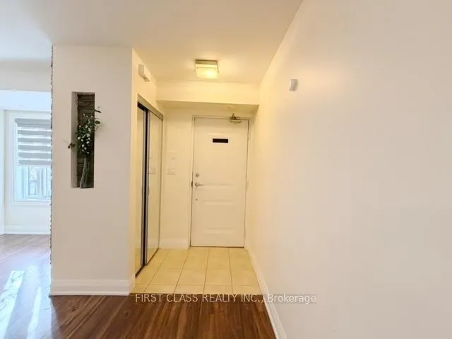 Photo 2 of Unit 243, 318 John Street, Markham, Aileen-Willowbrook — HOMEH