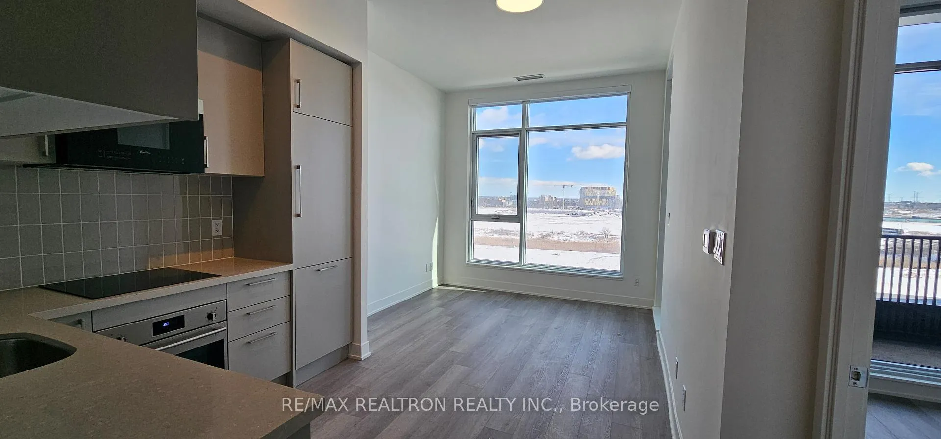 Photo 14 of Unit 613, 38 Andre De Grasse Street, Markham, Unionville — HOMEH
