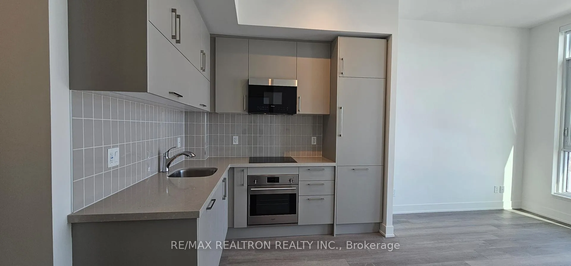 Photo 15 of Unit 613, 38 Andre De Grasse Street, Markham, Unionville — HOMEH