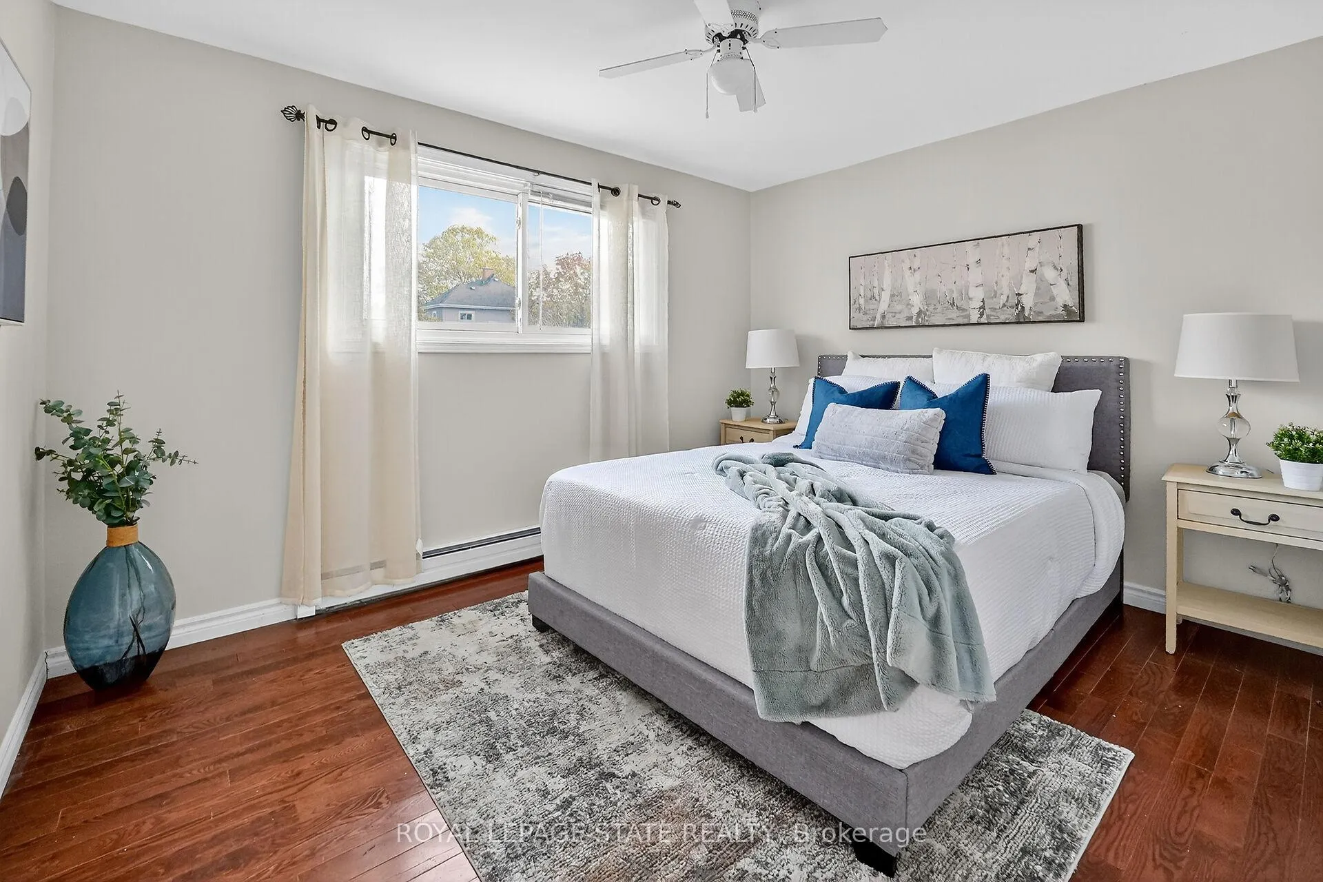Photo 17 of 15 Grand Avenue, Grimsby, Grimsby Beach — HOMEH