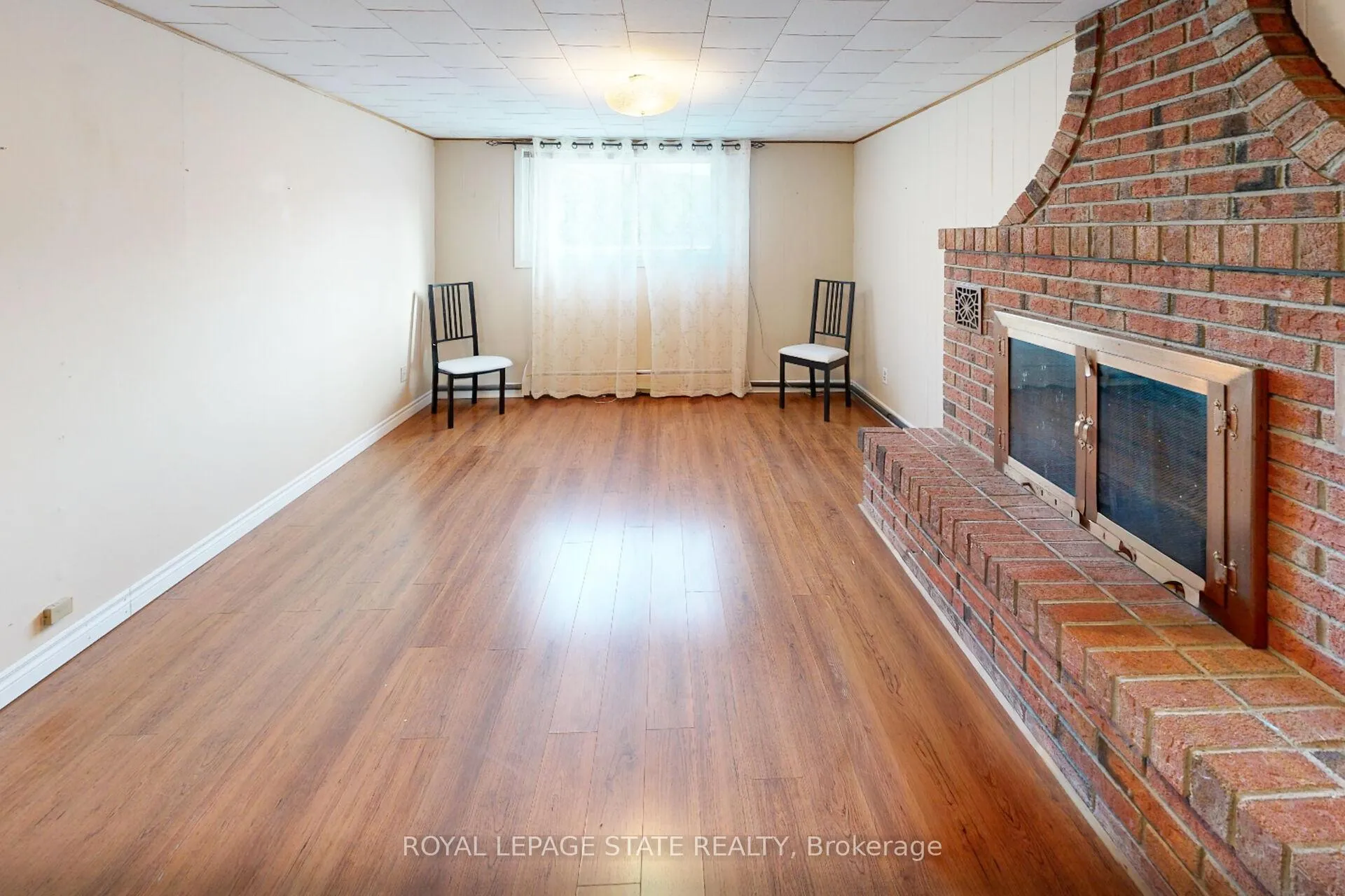 Photo 22 of 15 Grand Avenue, Grimsby, Grimsby Beach — HOMEH